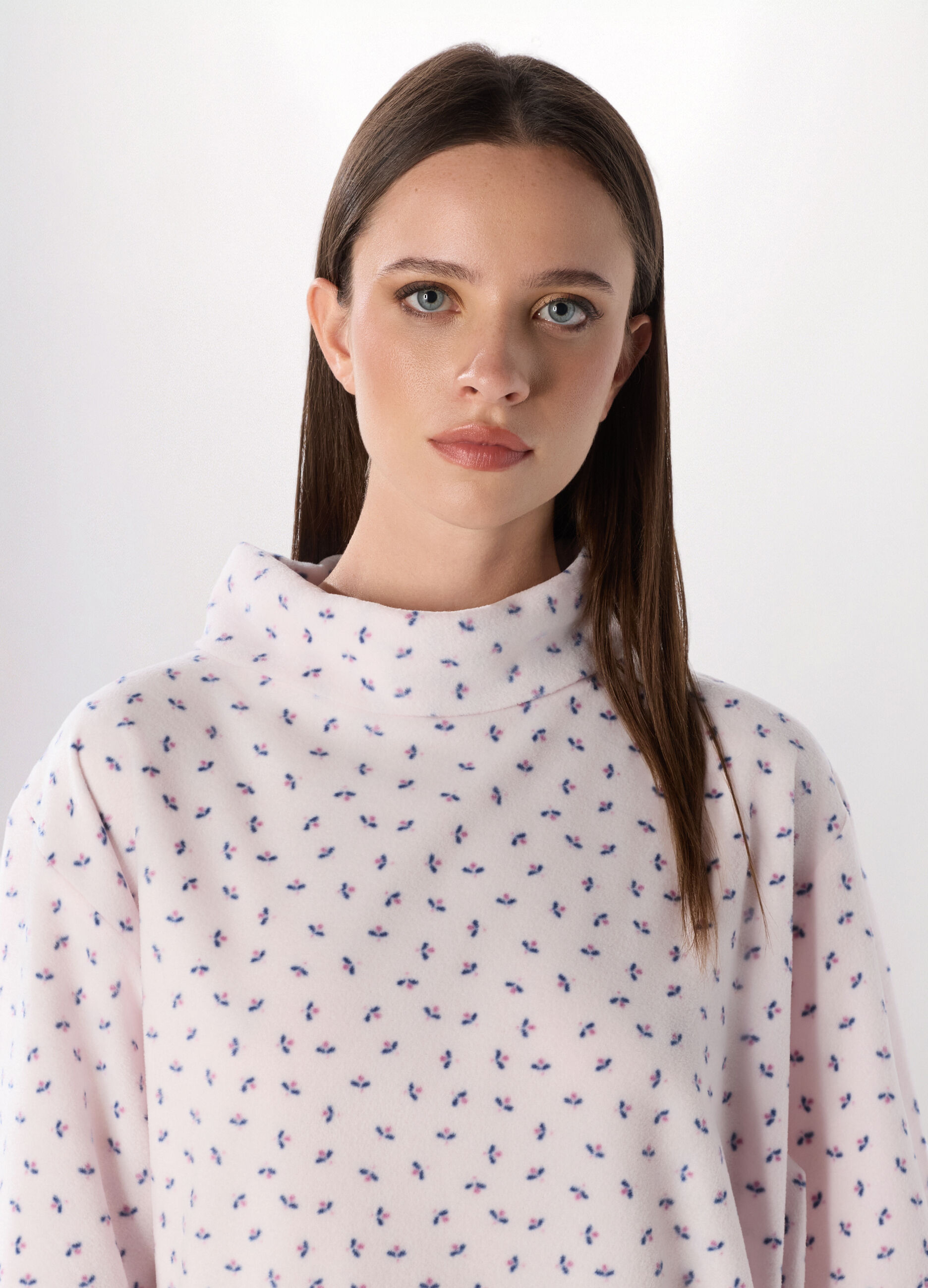 Top pigiama in pile a collo alto donna_2