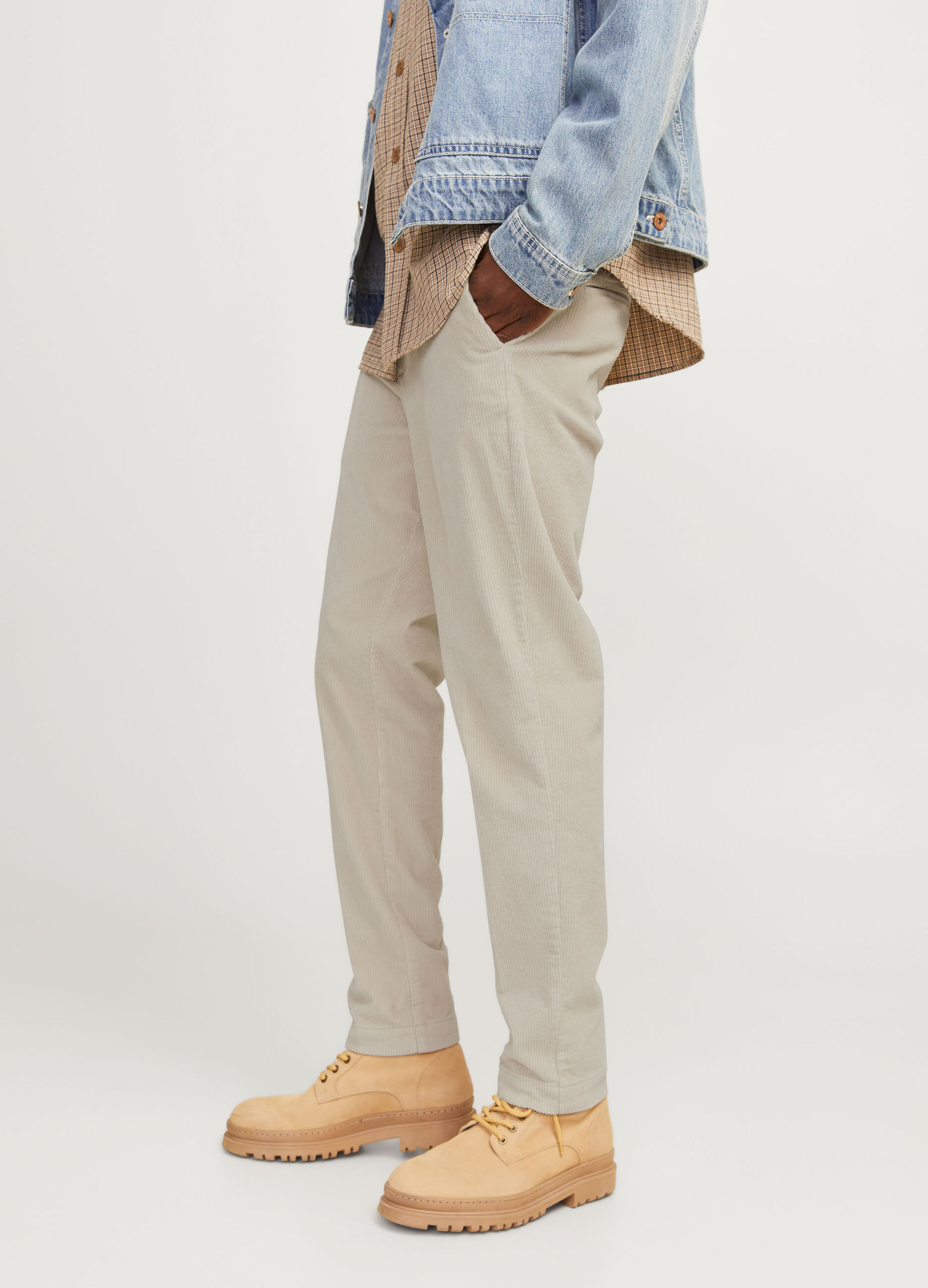 Pantaloni chino carrot fit uomo