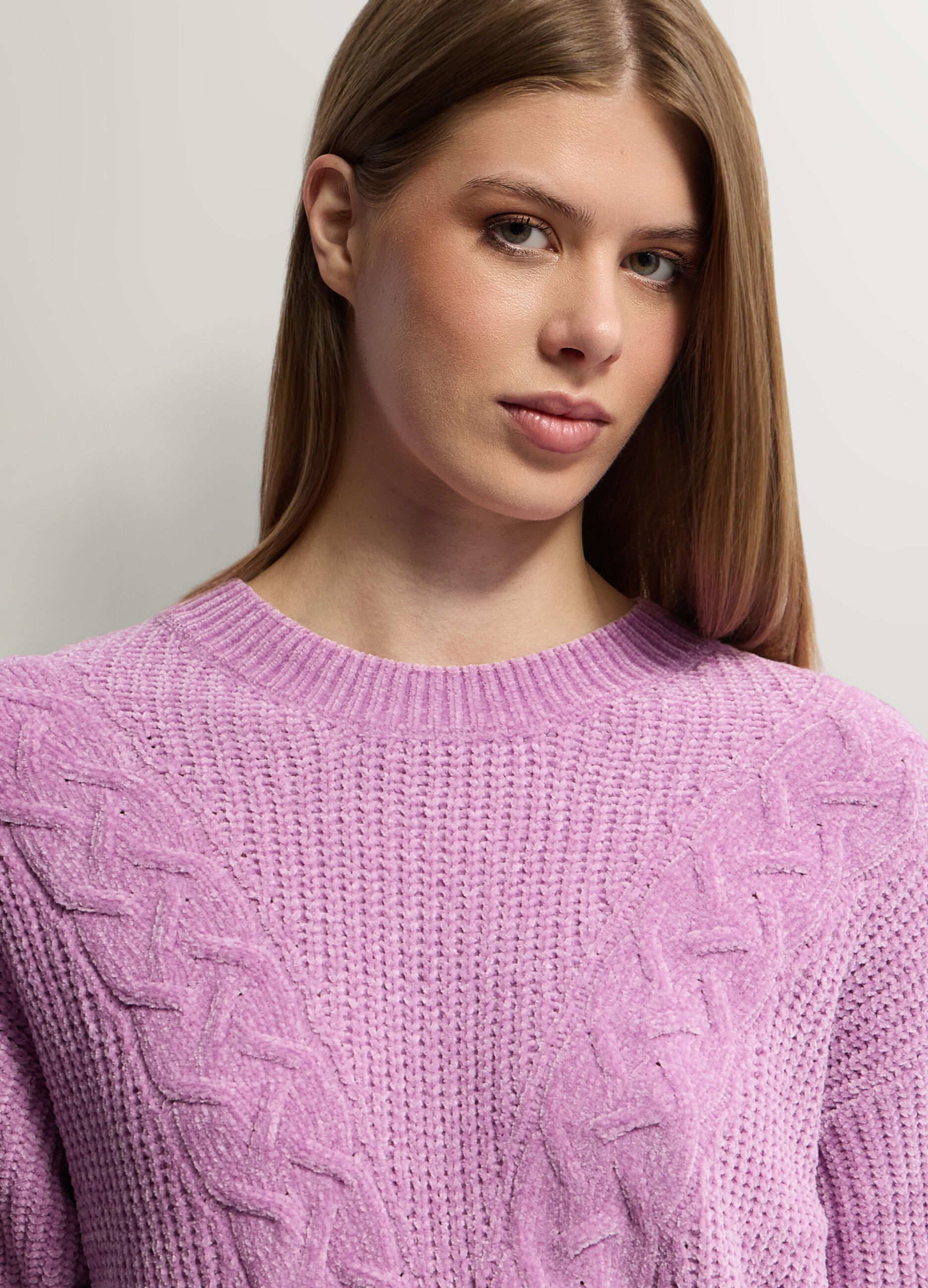 Maglione girocollo operato donna_2