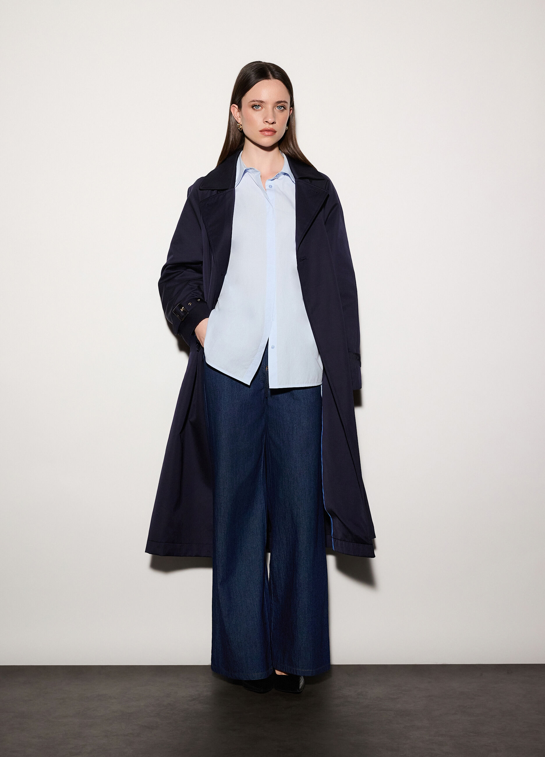 Camicia over fit con collo alla francese in popeline donna_0