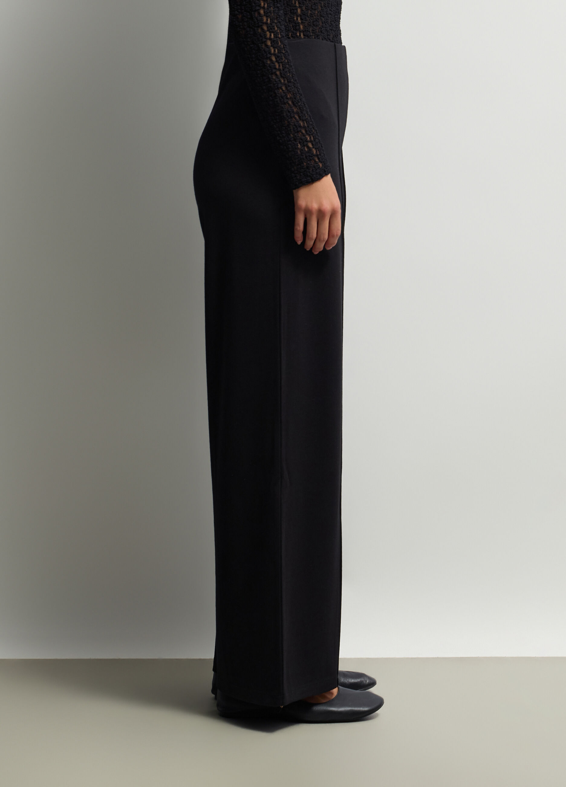 Pantaloni Fit Over in punto Milano di misto viscosa stretch donna_1