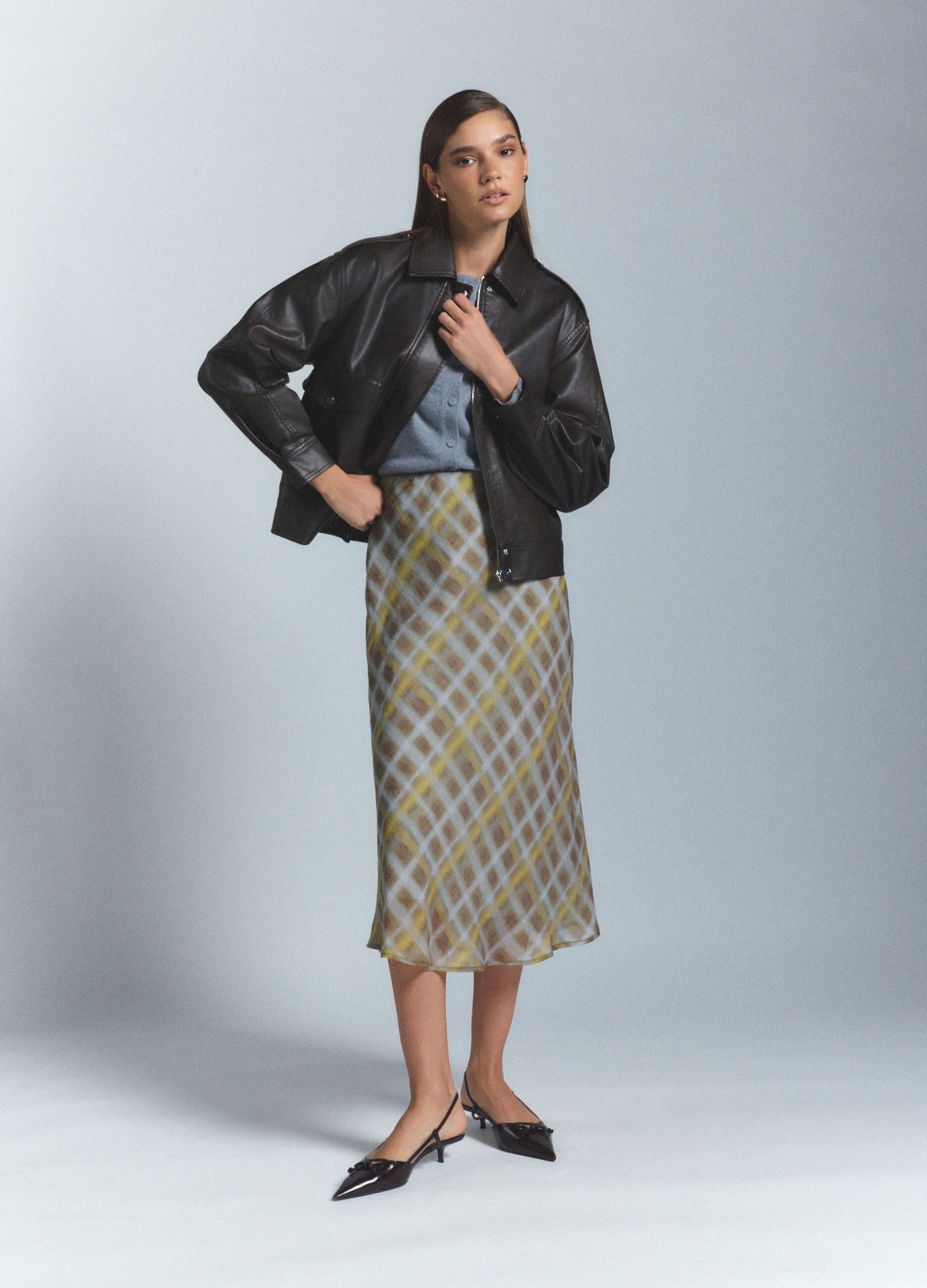 Giacca in eco pelle donna_0