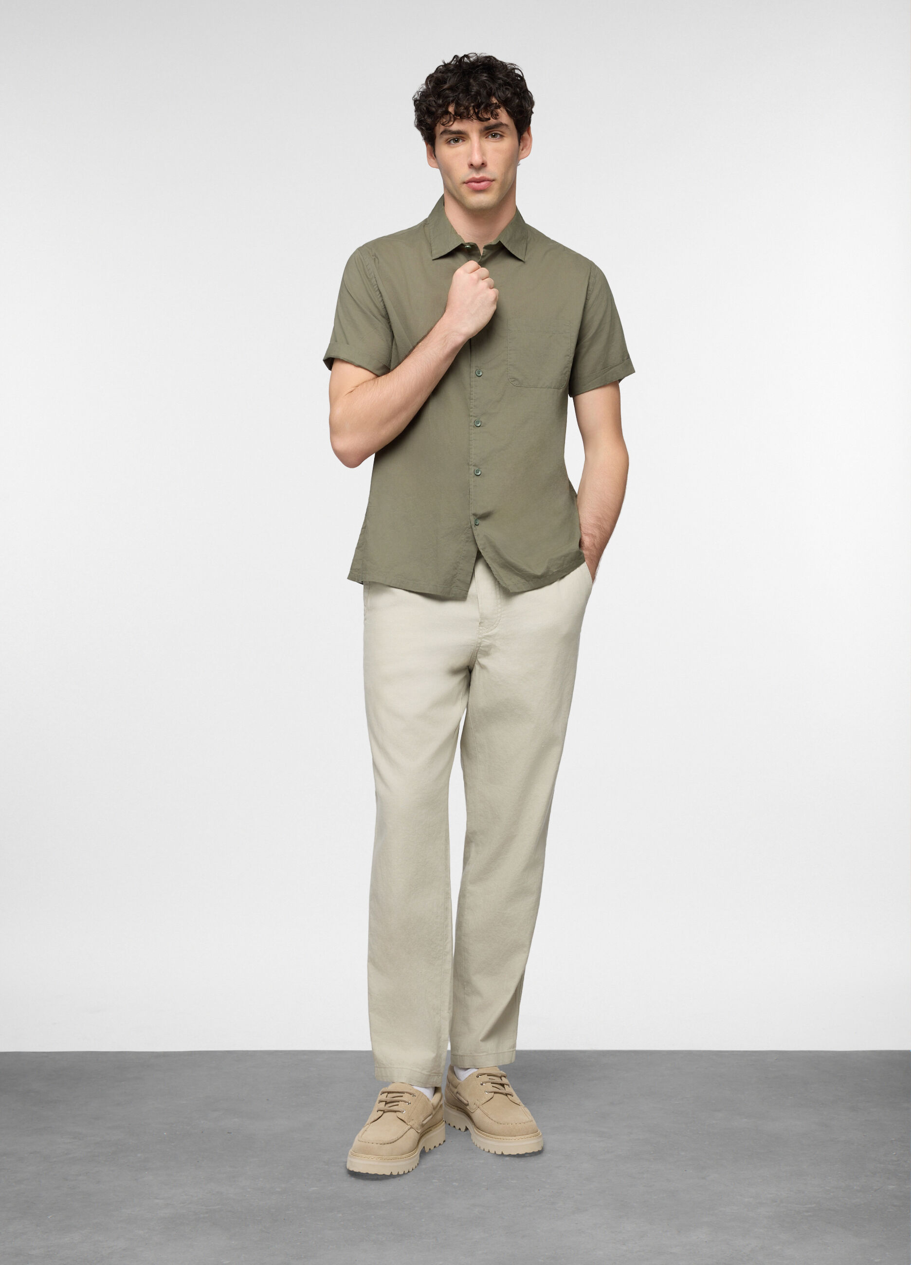 Pantalone chino relaxed fit in misto lino cotone uomo_0