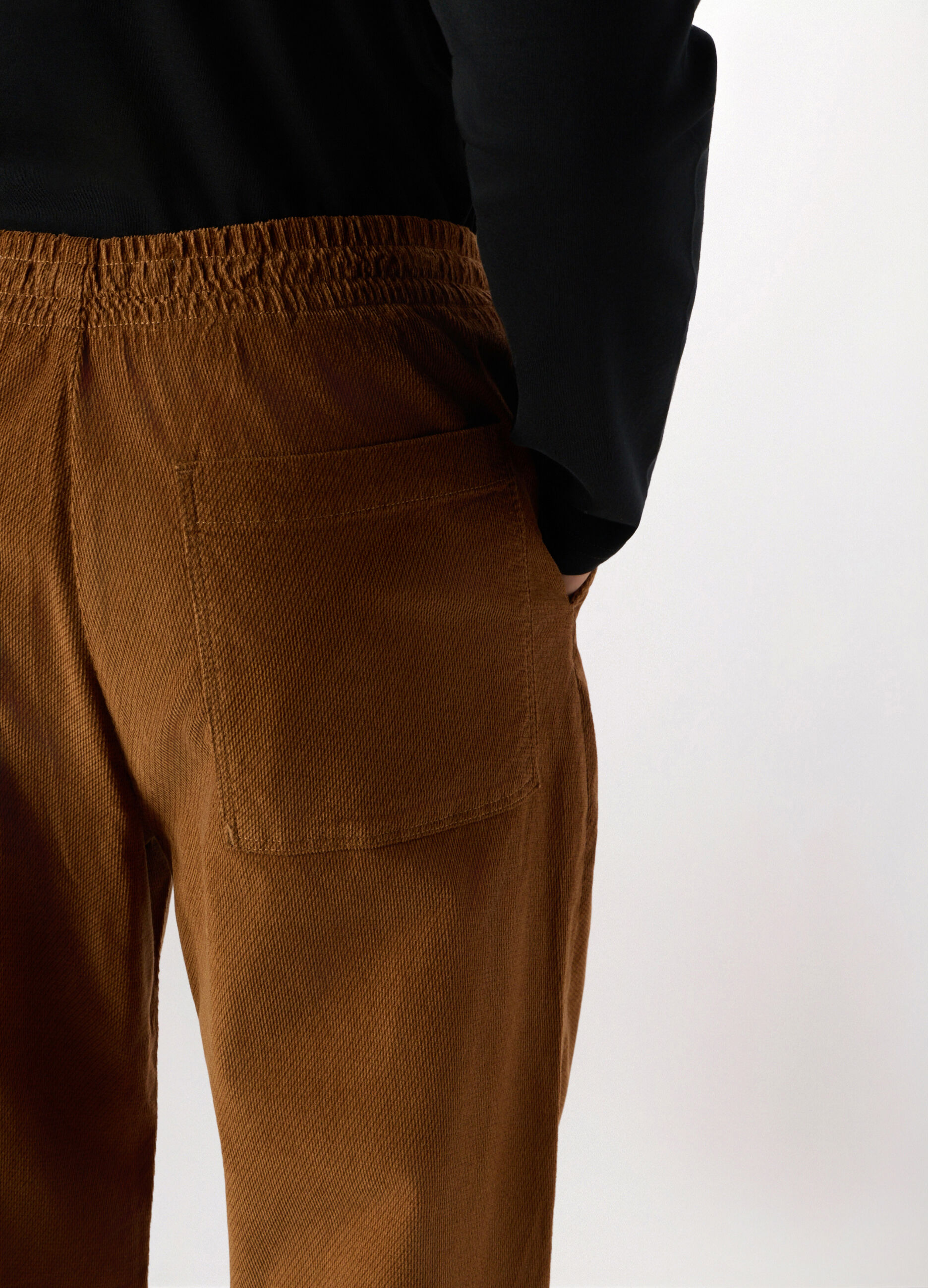Pantalone chino in velluto di cotone stretch uomo_2