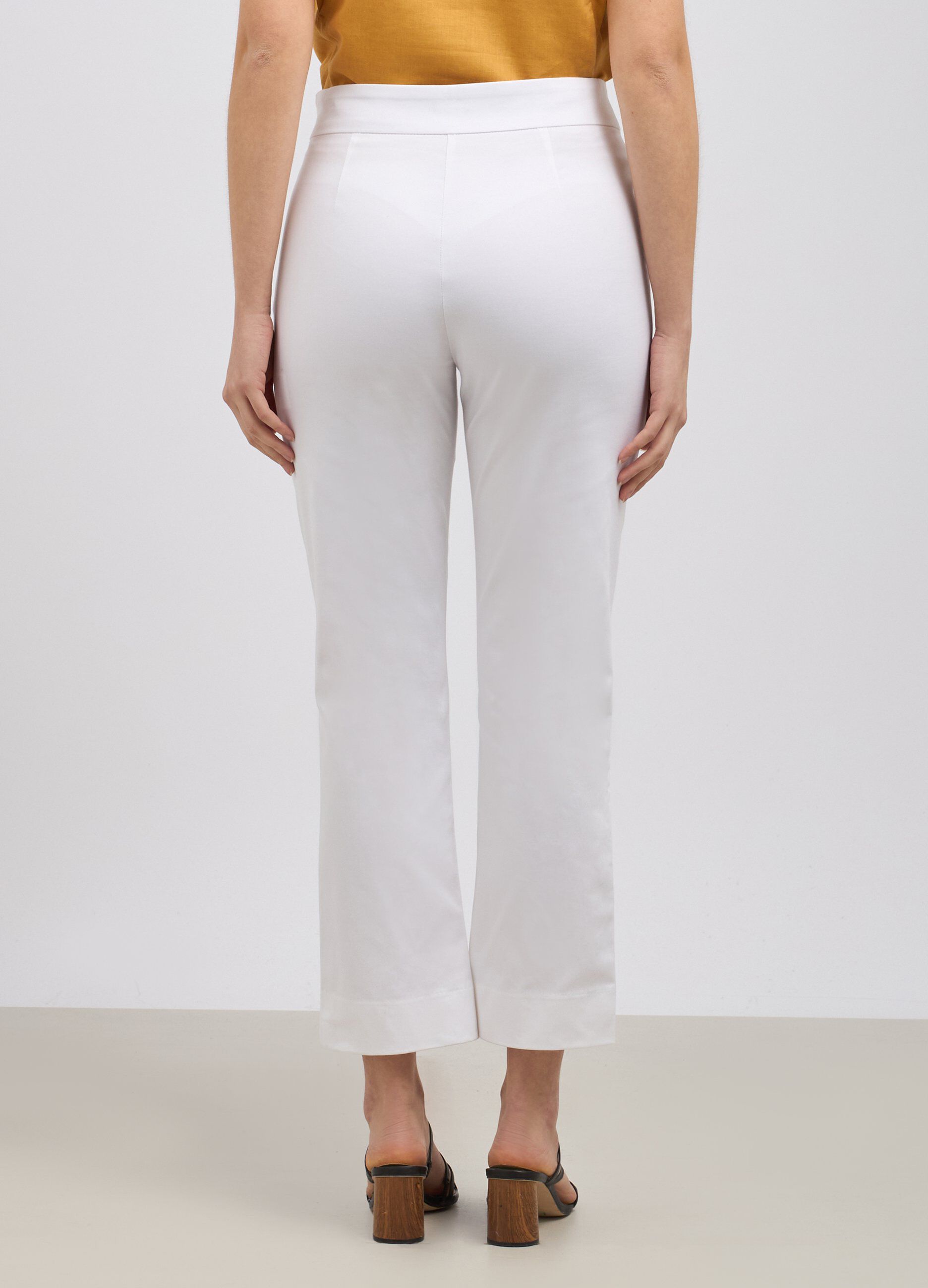 Pantaloni in cotone satin donna_1