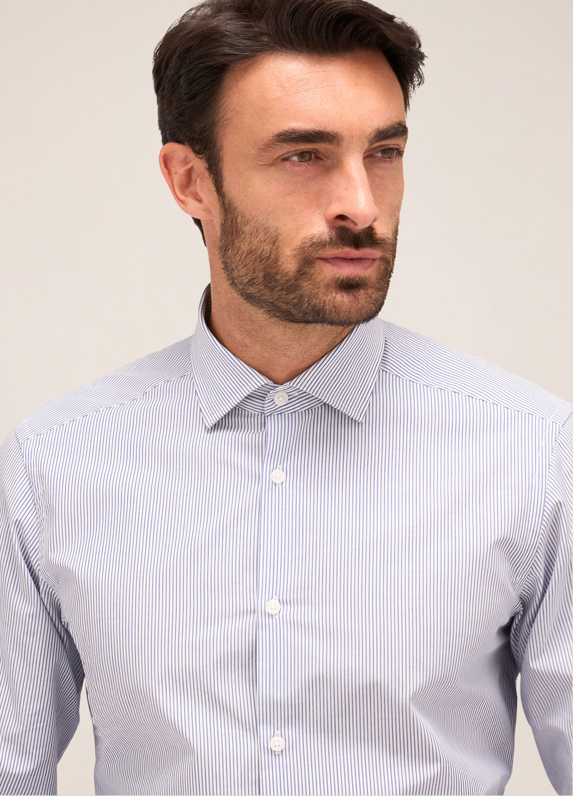 Camicia slim fit colletto francese in cotone uomo_2