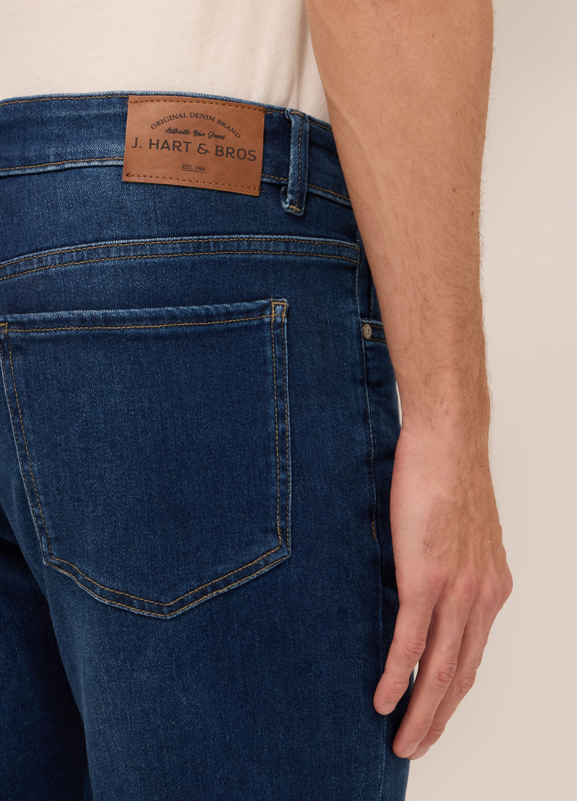 Jeans 5 tasche in demin di cotone stretch uomo_2
