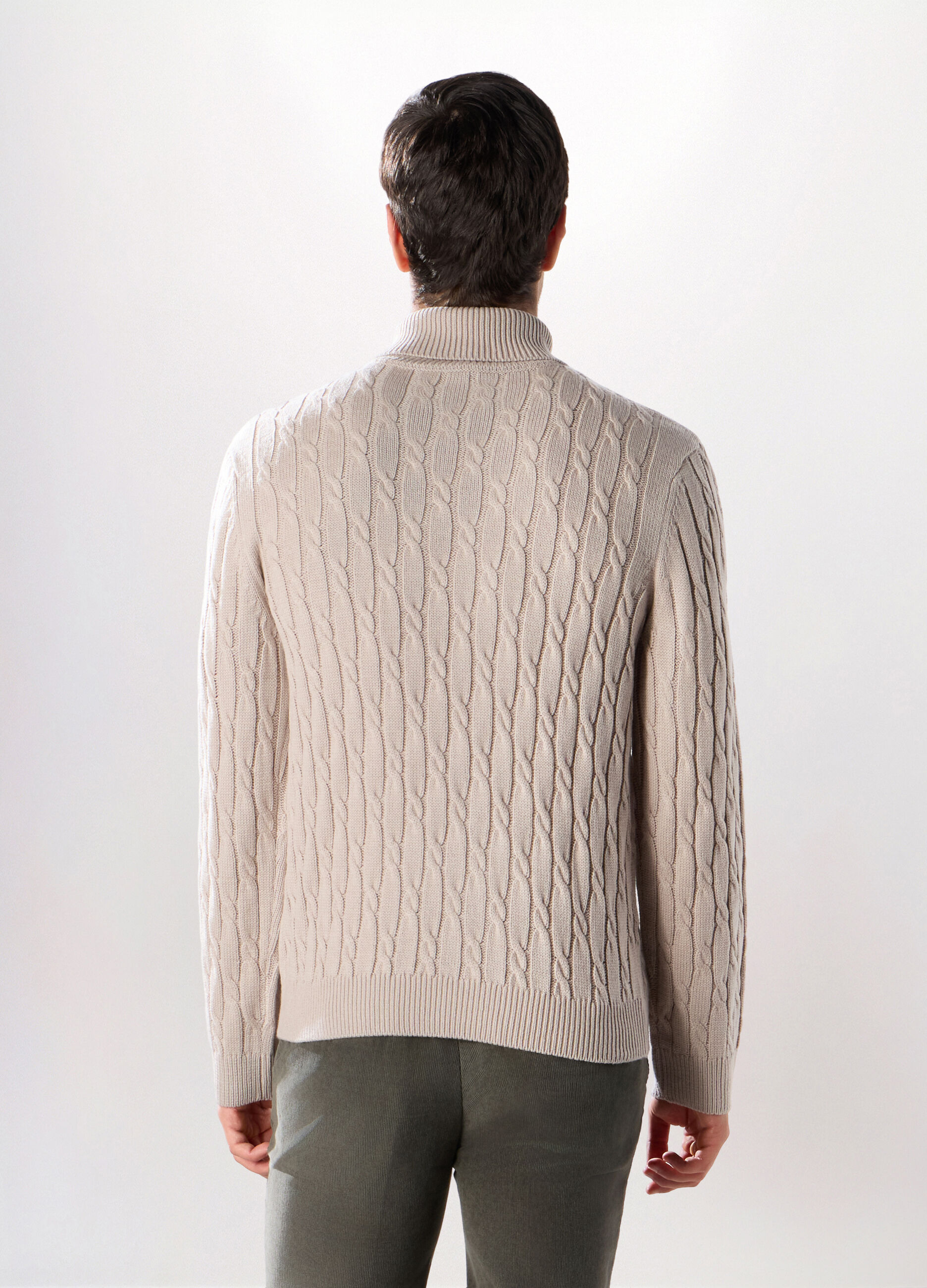 Maglione dolcevita a trecce uomo_1