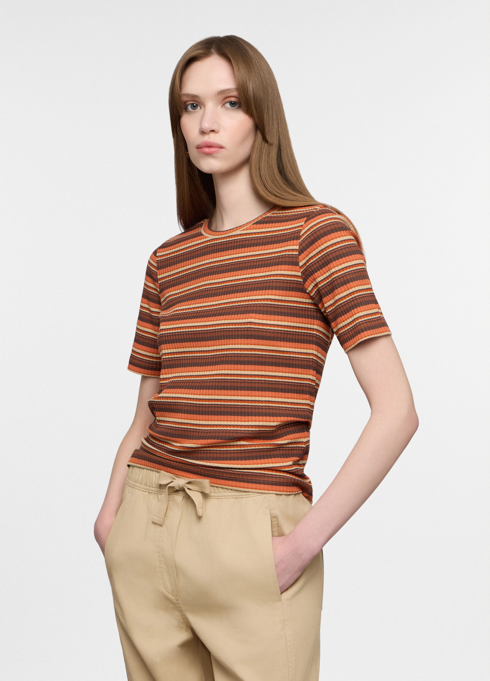 T-shirt girocollo fitted donna_0