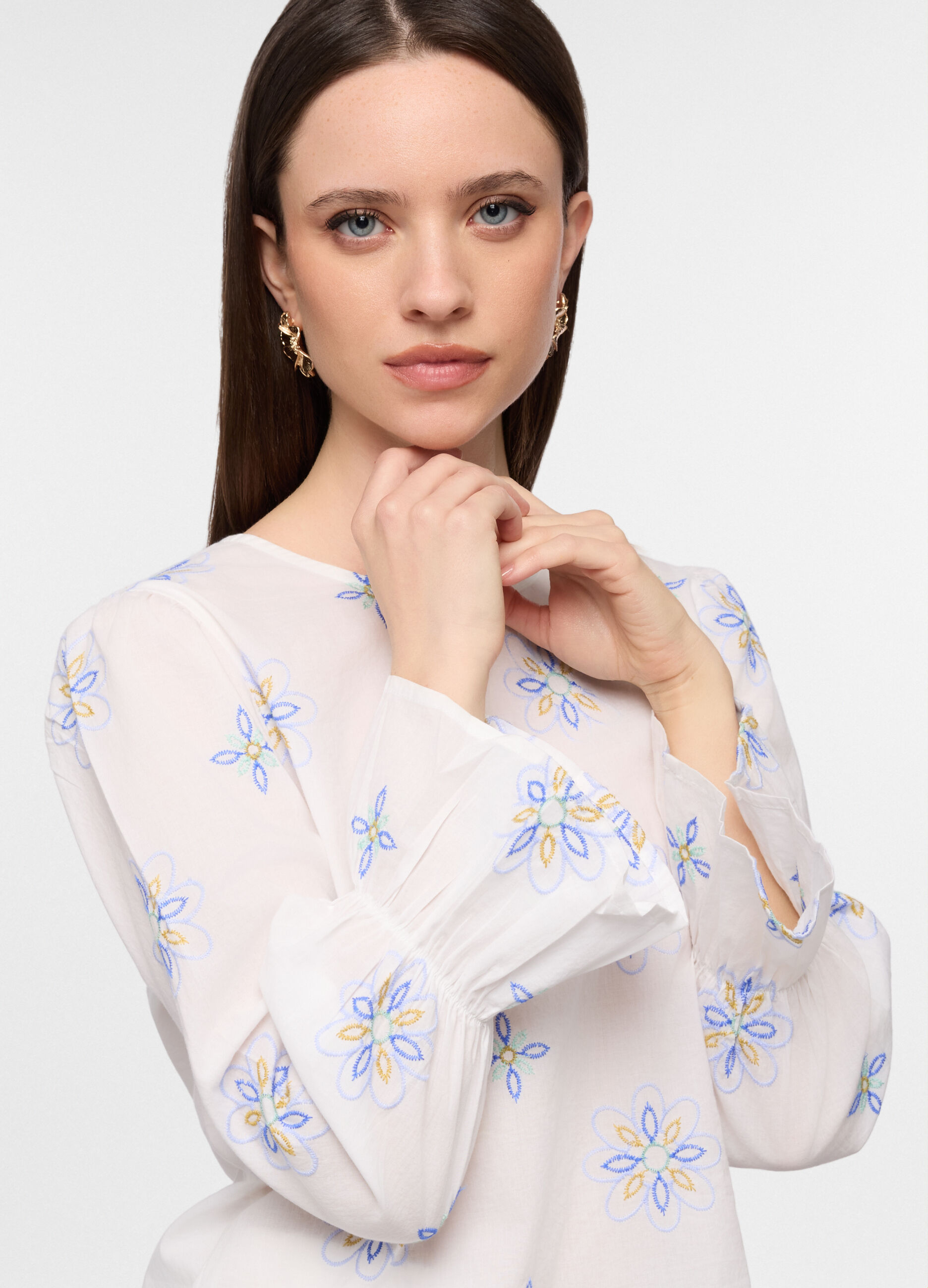 Blusa a girocollo in puro cotone donna_2