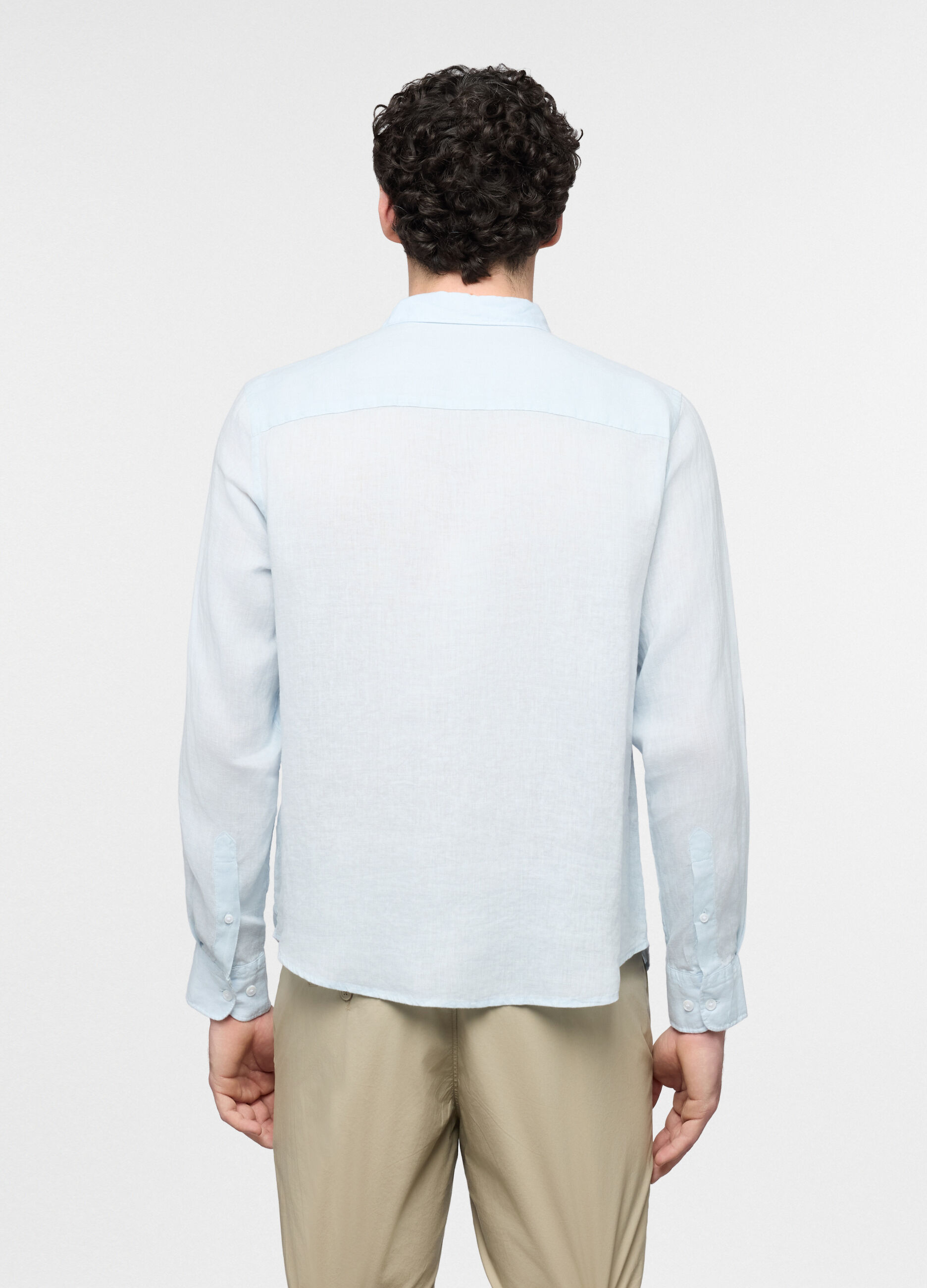Camicia regular fit con colletto classico in lino uomo_1