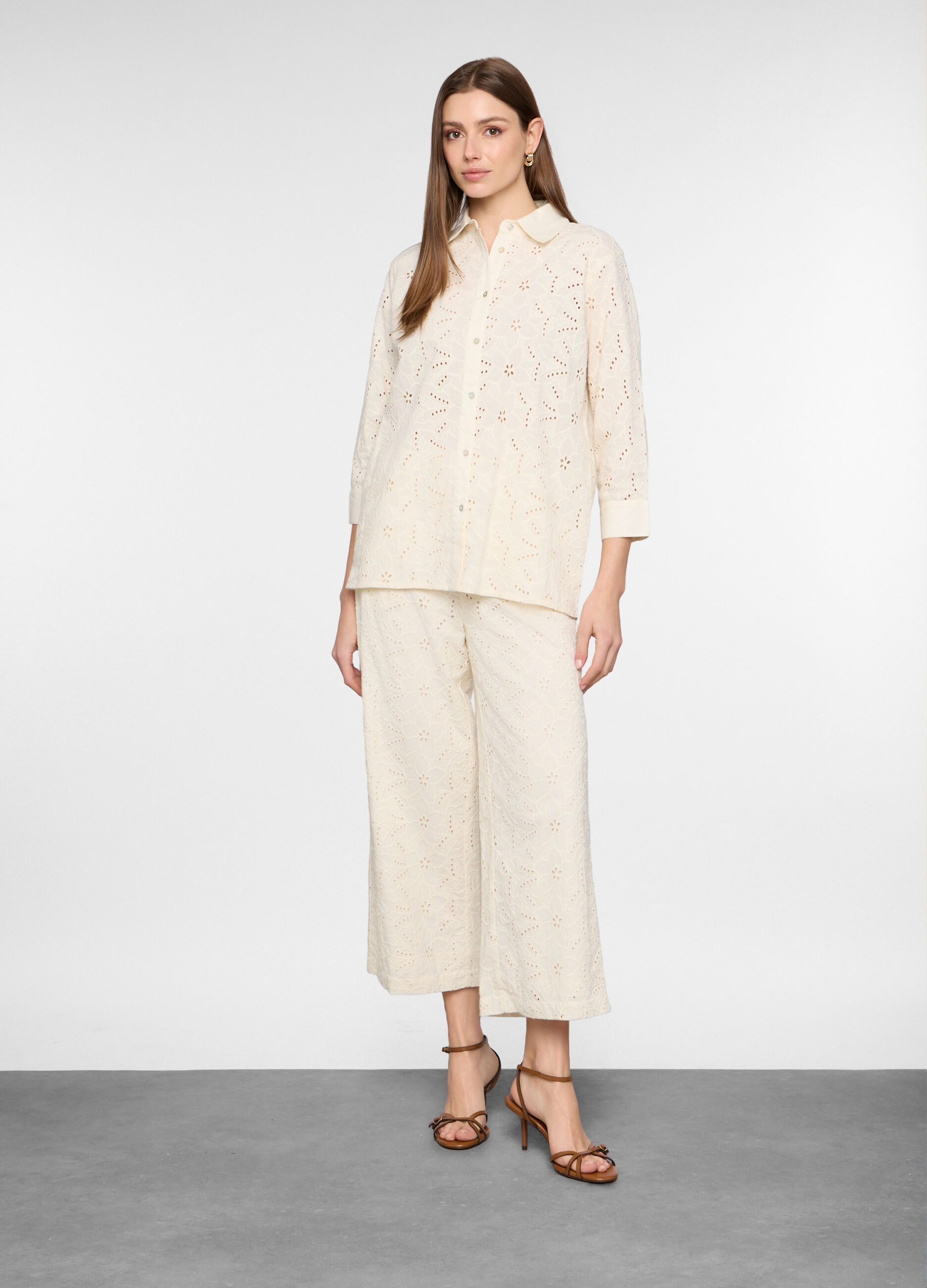 Pantaloni regular fit in puro cotone donna_0