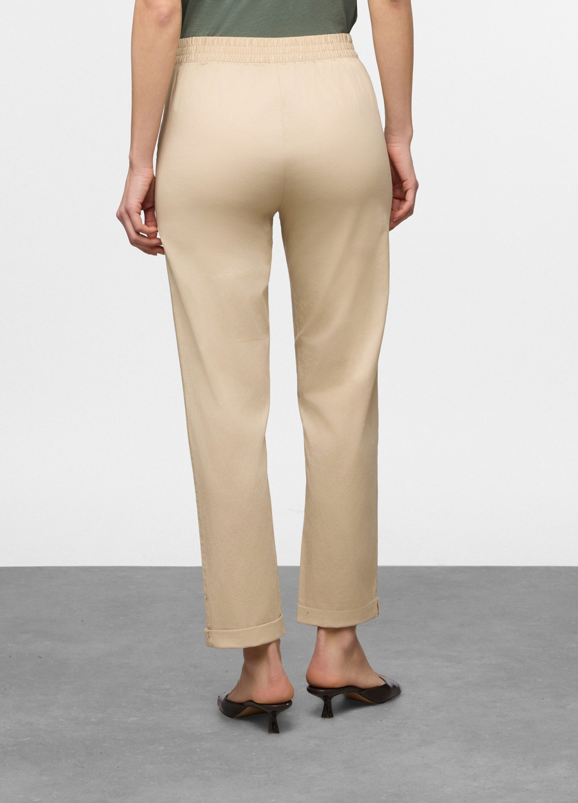 Pantaloni fit straight in twill di cotone stretch donna_1