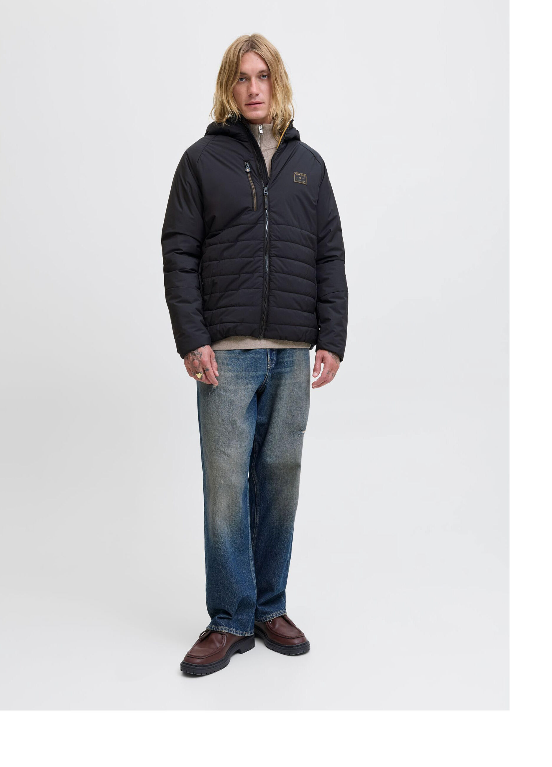 Giubbino imbottito con cappuccio uomo_2