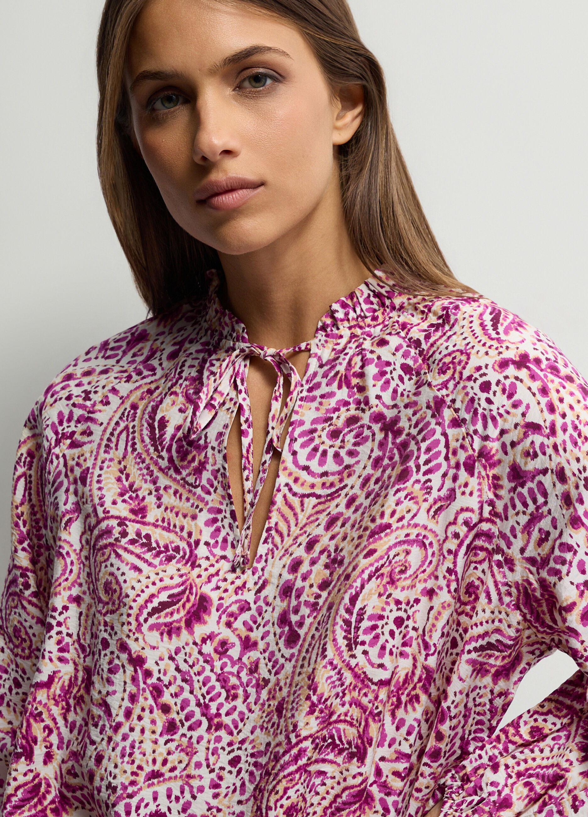 Blusa Fit Over con scollo a goccia misto modal donna_2