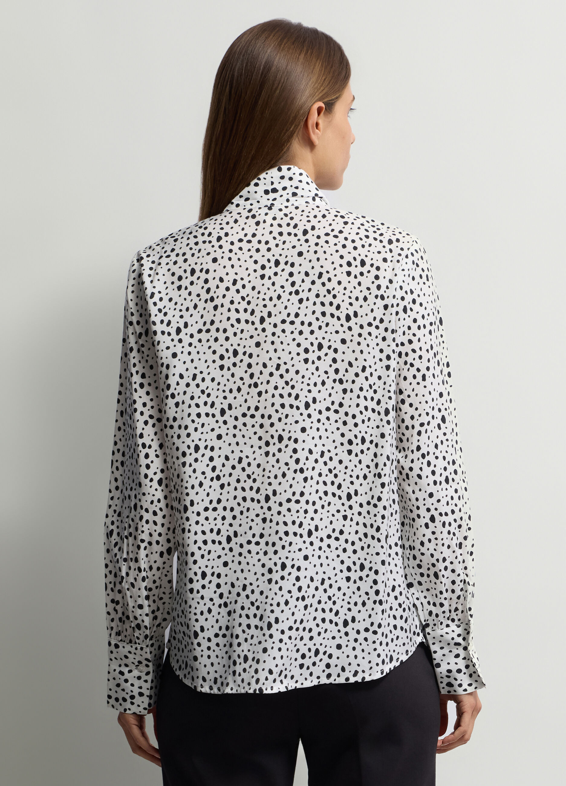 Camicia Fit Regular scollo con fiocco donna_1