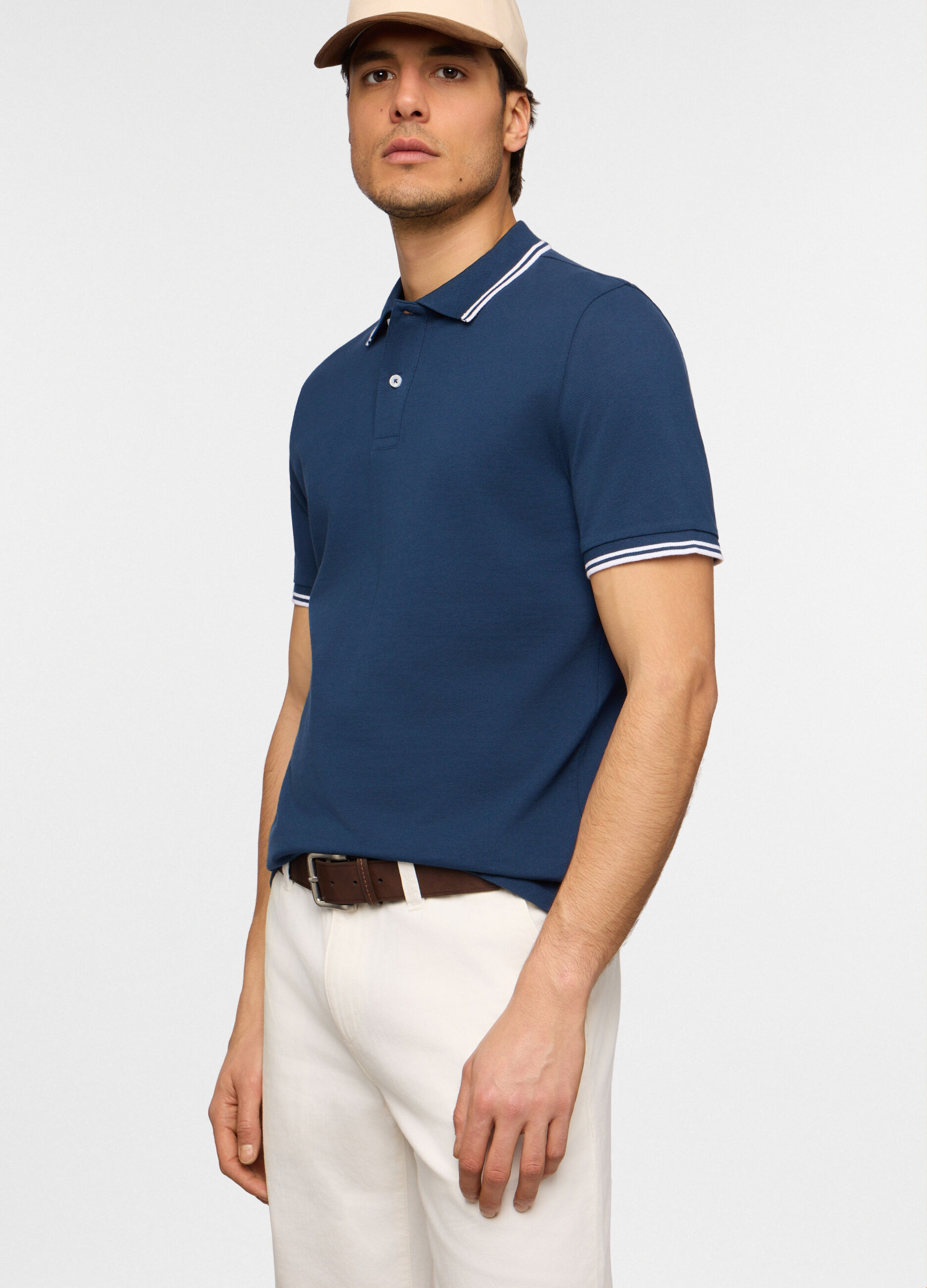Polo a maniche corte con dettagli a contrasto uomo_0