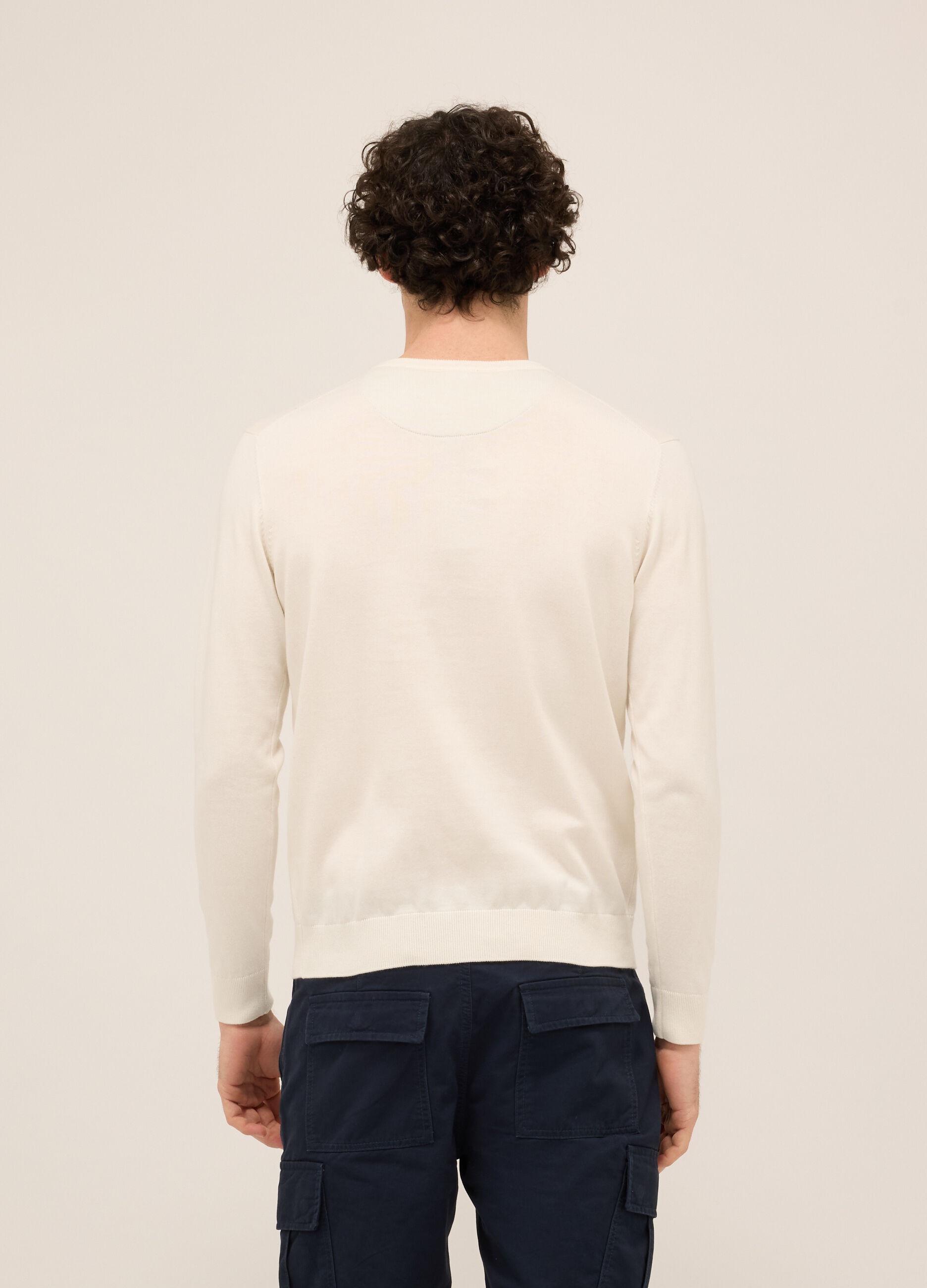 Maglione girocollo in maglia rasata di puro cotone uomo_1