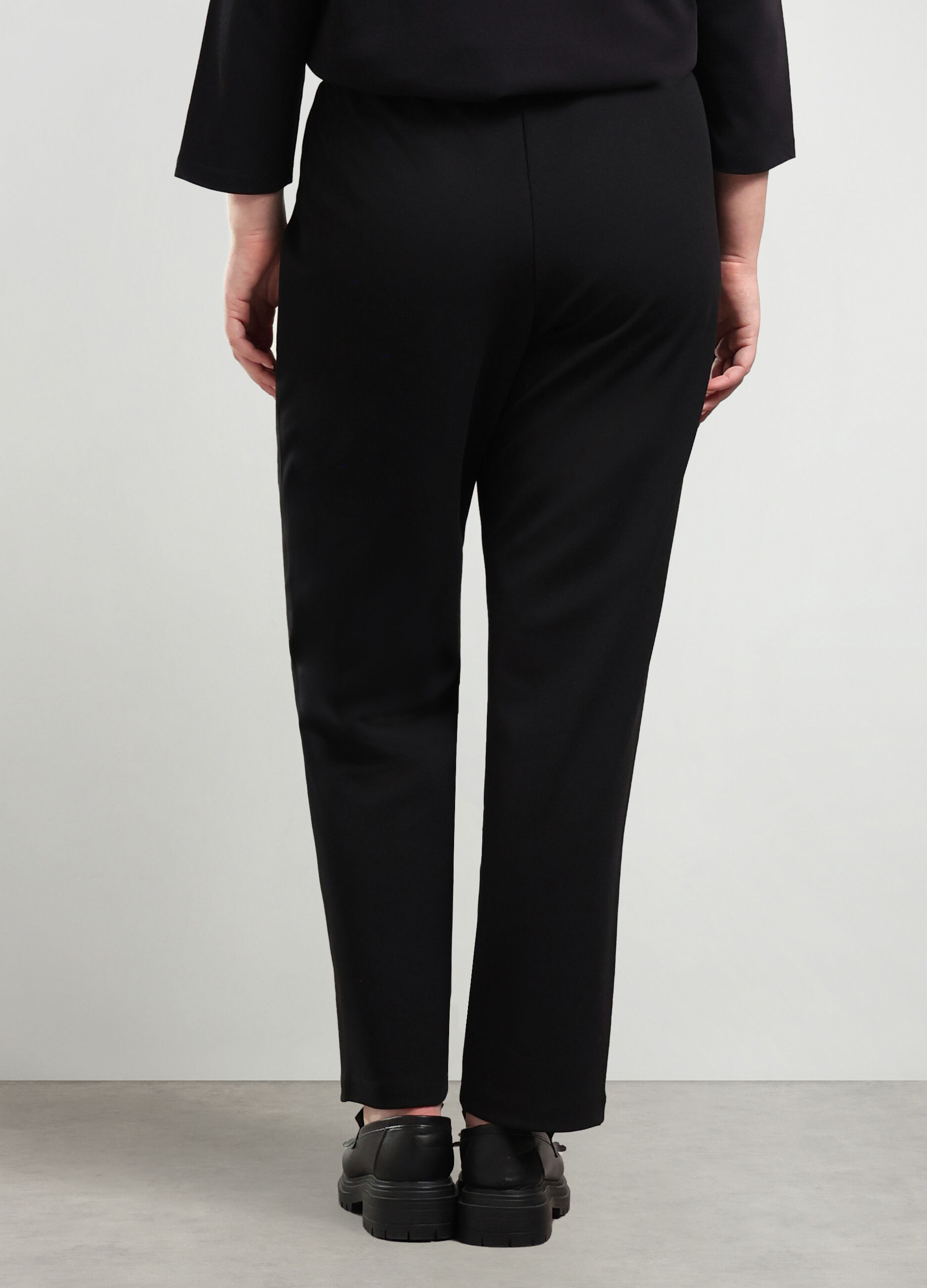 Pantaloni in tessuto stretch donna curvy_1