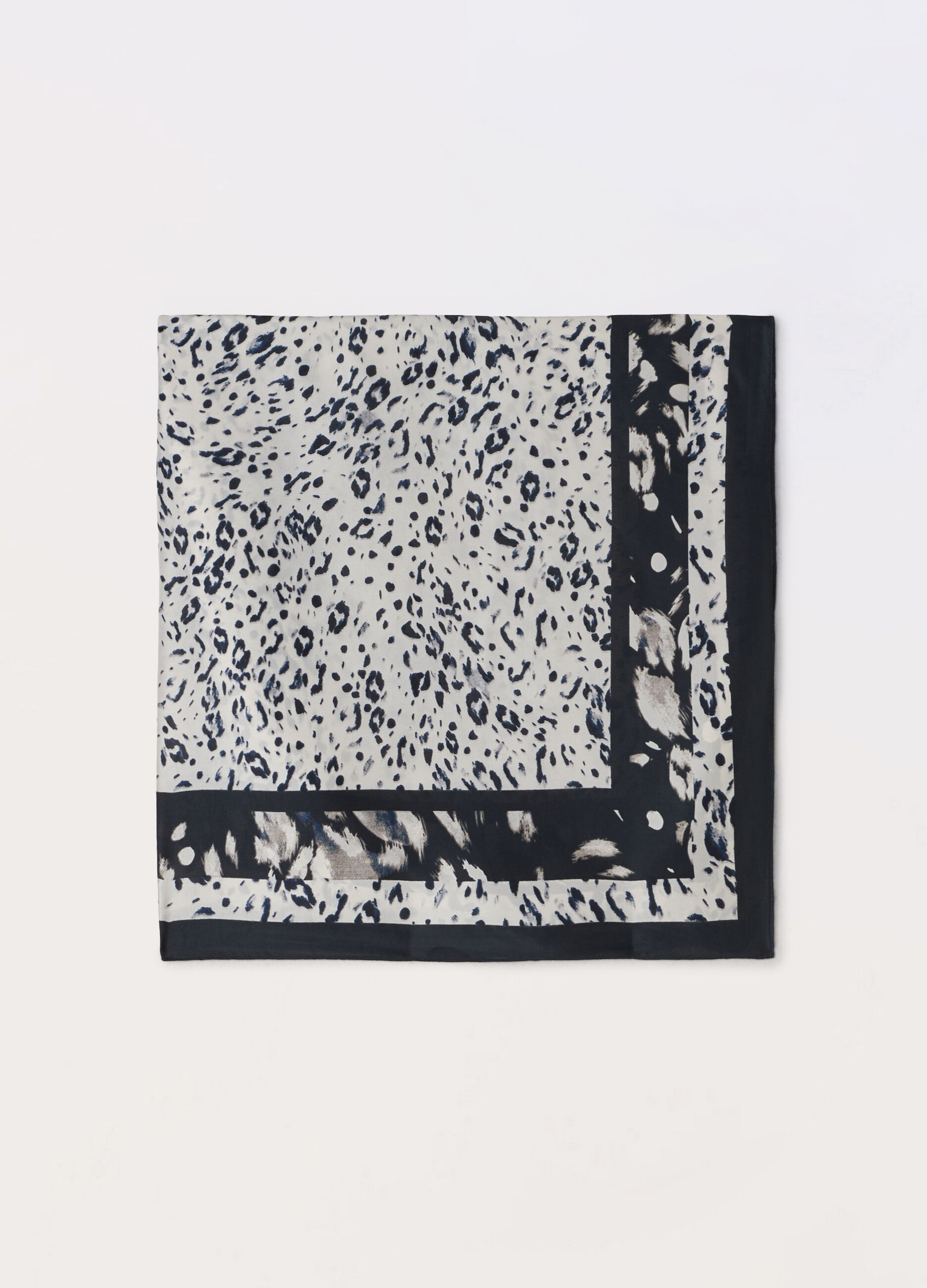 Foulard con stampa donna