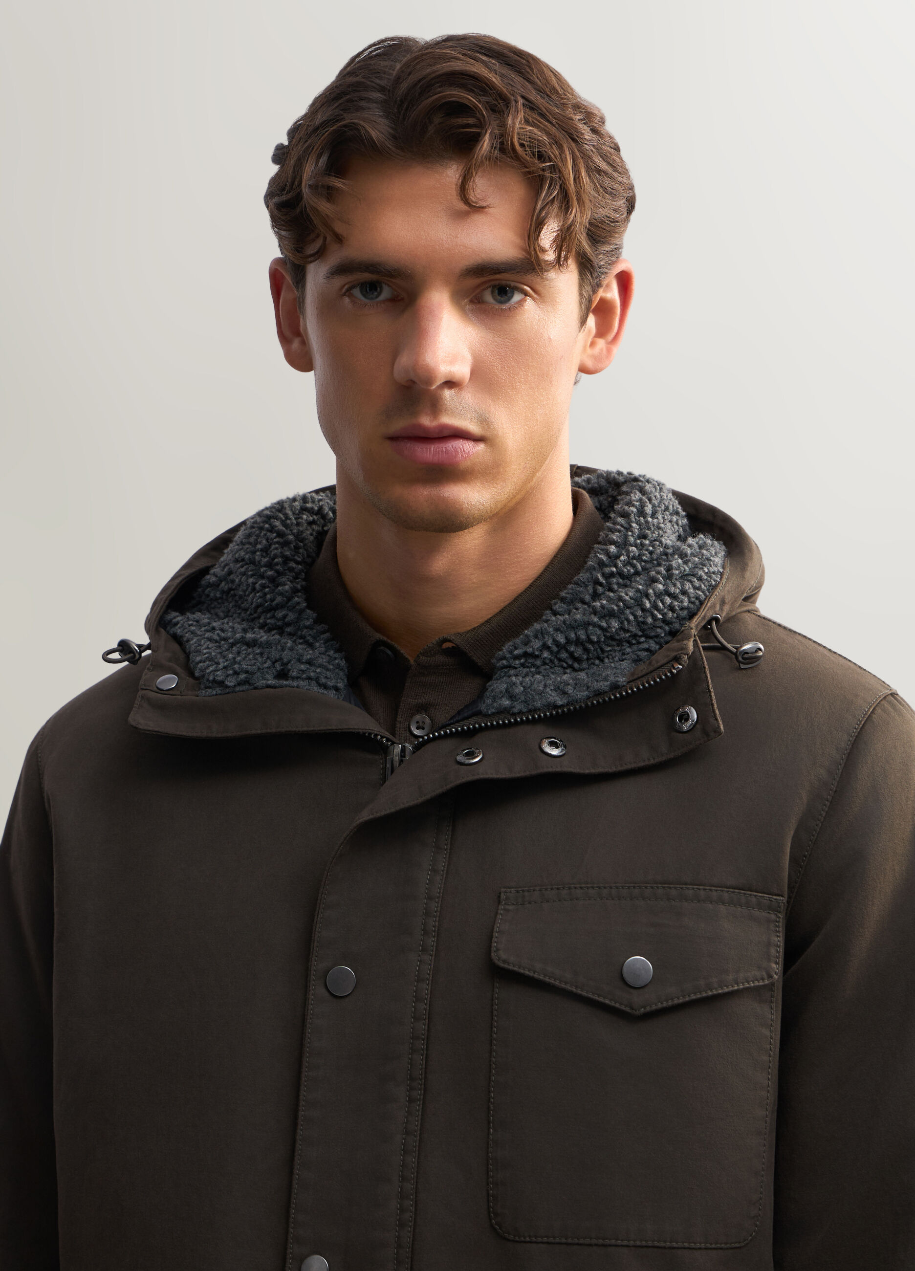 Parka con cappuccio in misto cotone uomo_2