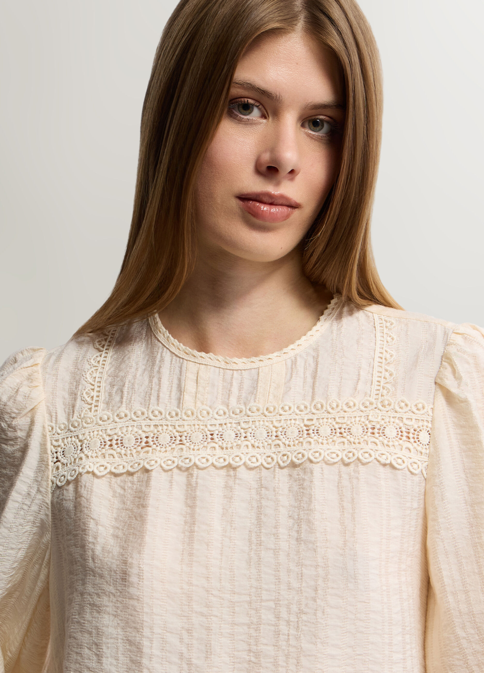 Blusa Fit Regular girocollo in poli viscosa donna_2