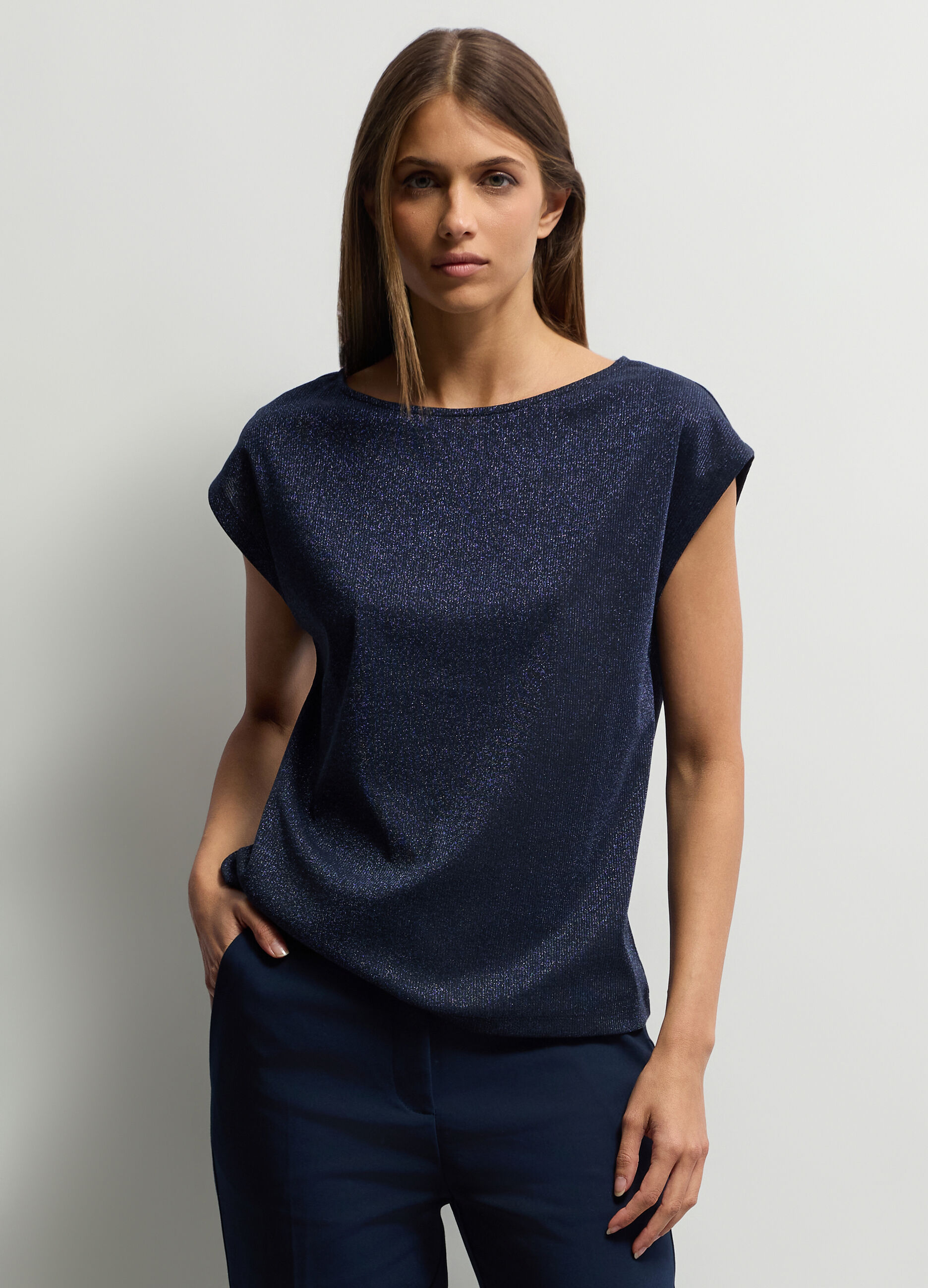 Top girocollo in costina stretch donna_0