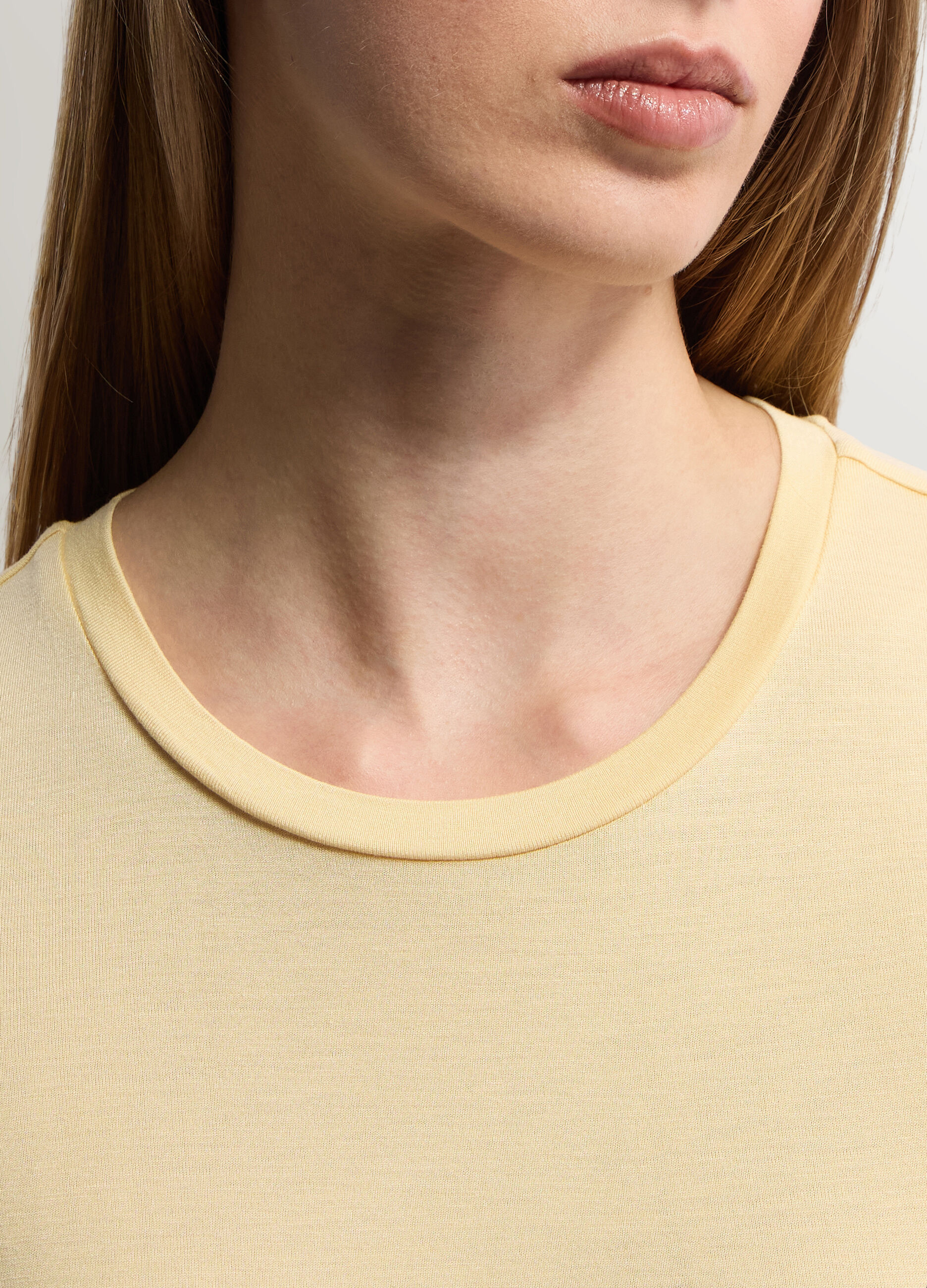 T-shirt girocollo donna_2