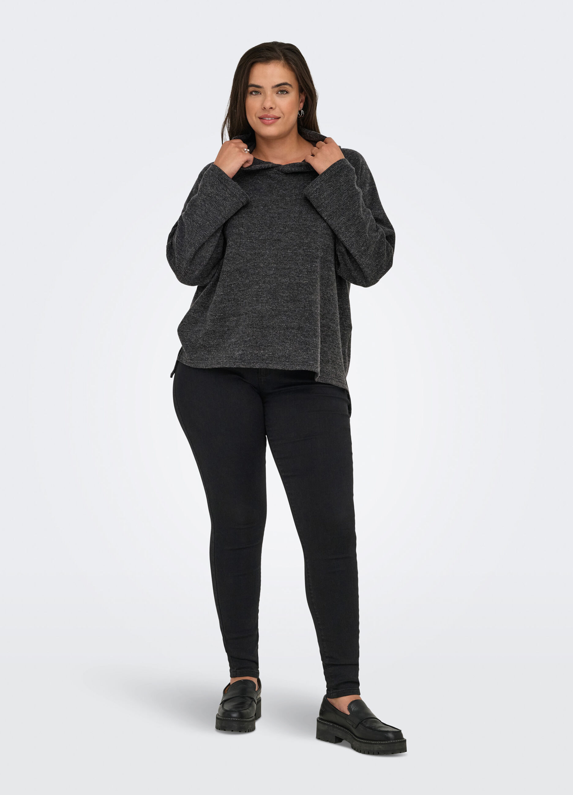 Felpa con cappuccio regular fit_2