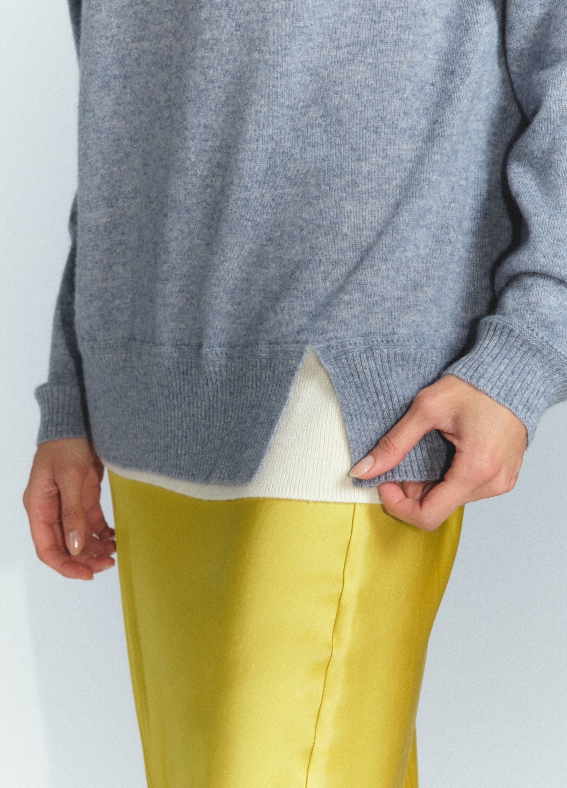 Pullover girocollo in puro cashmere donna_4