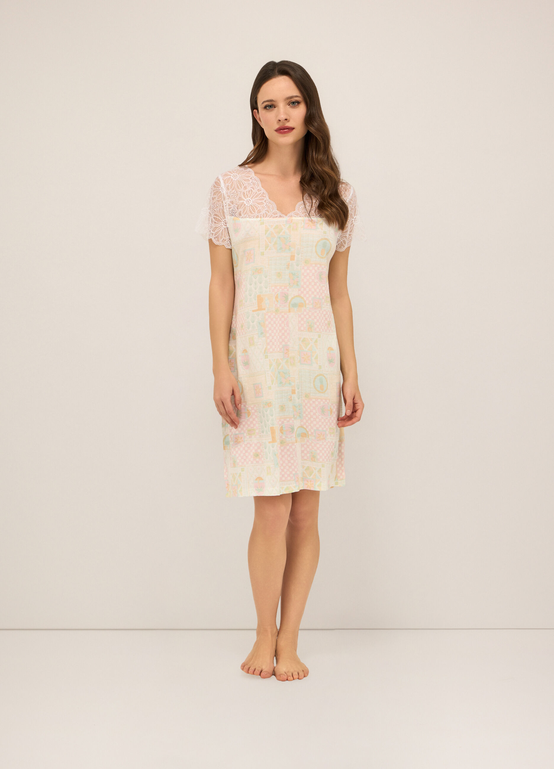Camicia da notte in pura viscosa con pizzo donna_0