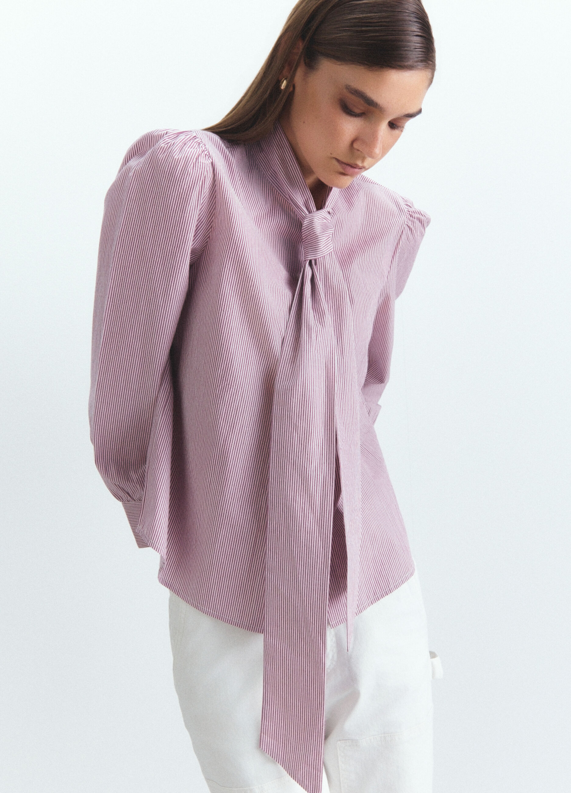 Camicia Fit Over con fiocco in puro cotone donna _3