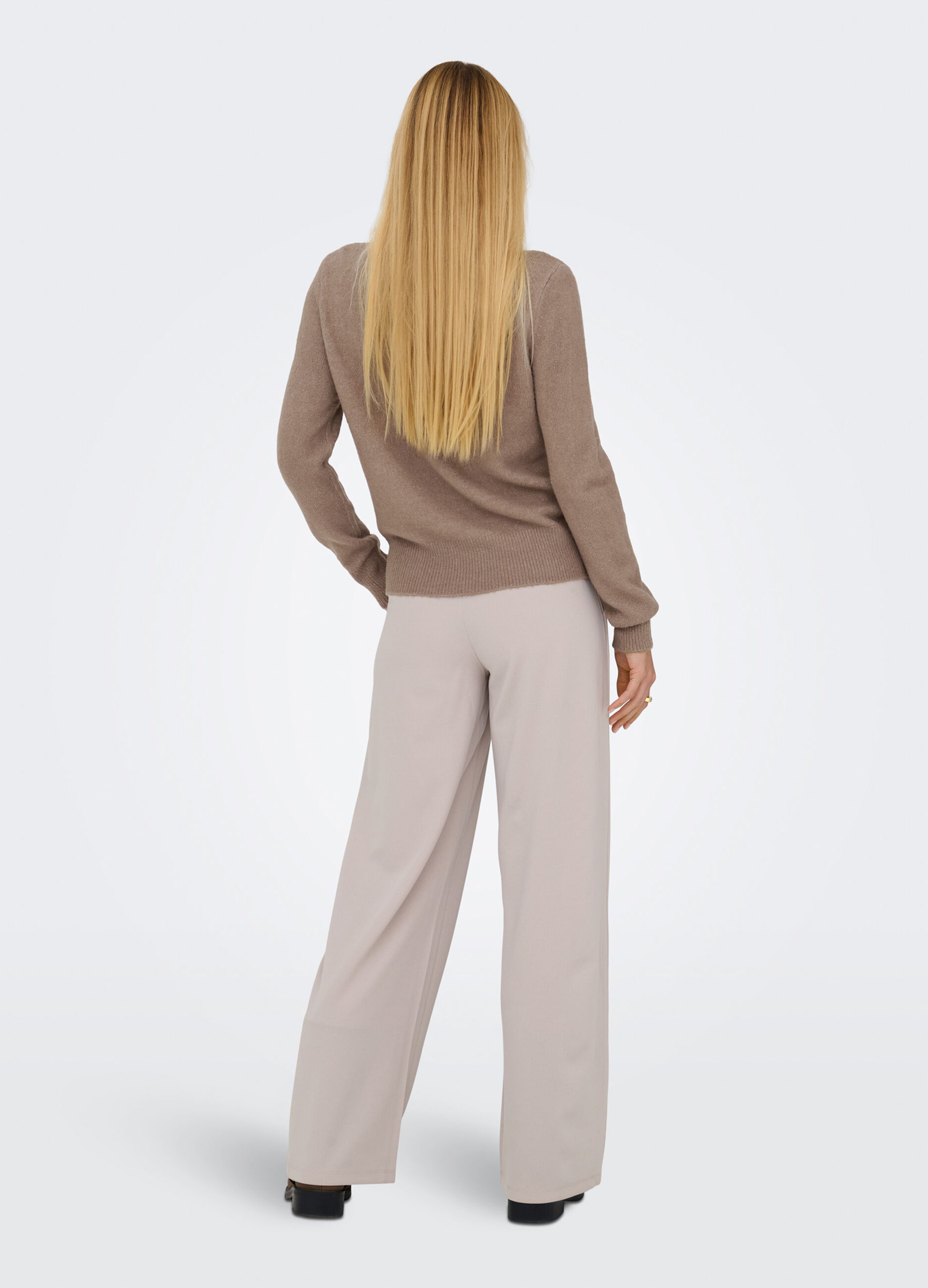 Tricot con paillettes applicate donna_1