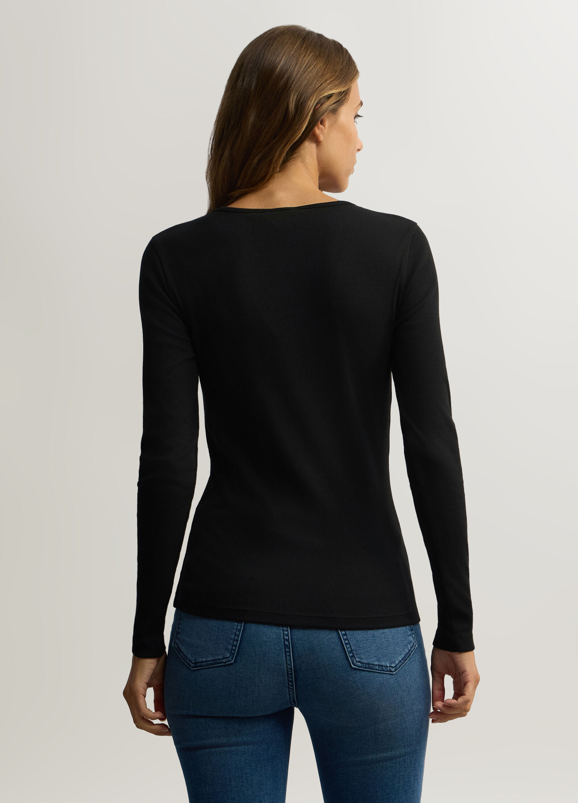 T-shirt Slim Fit con scollo a V stretch donna_1
