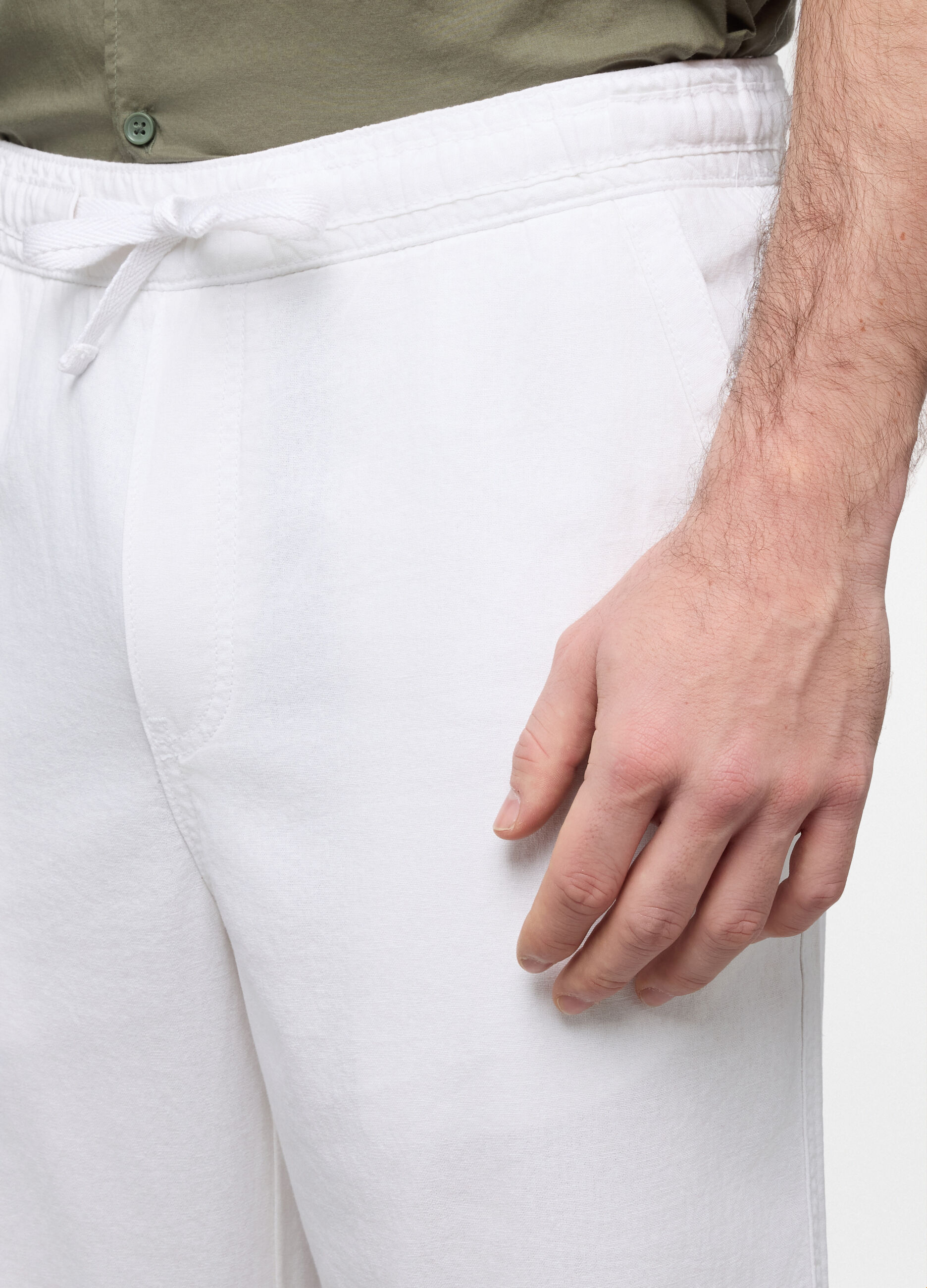 Pantalone chino relaxed fit in misto lino cotone uomo_2