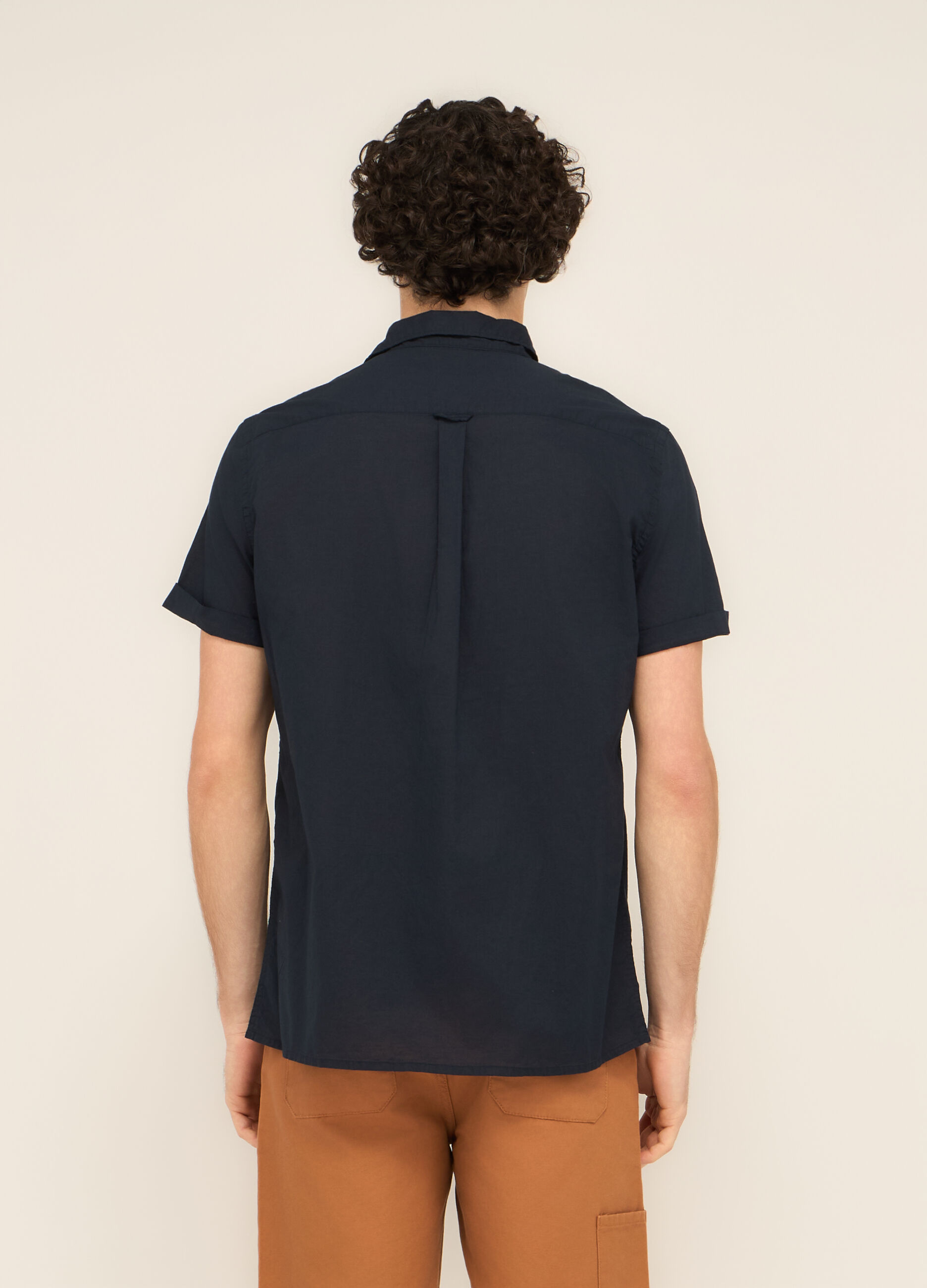 Camicia a maniche corte con taschino uomo