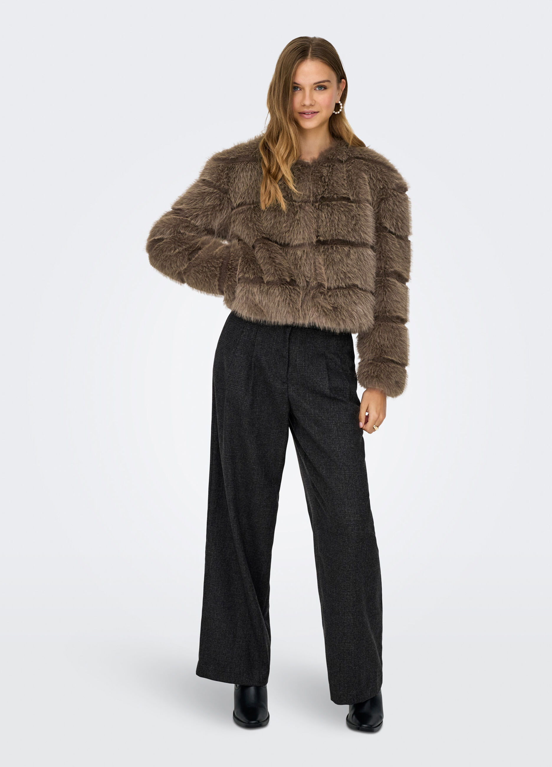 Giubbino in eco fur donna_2