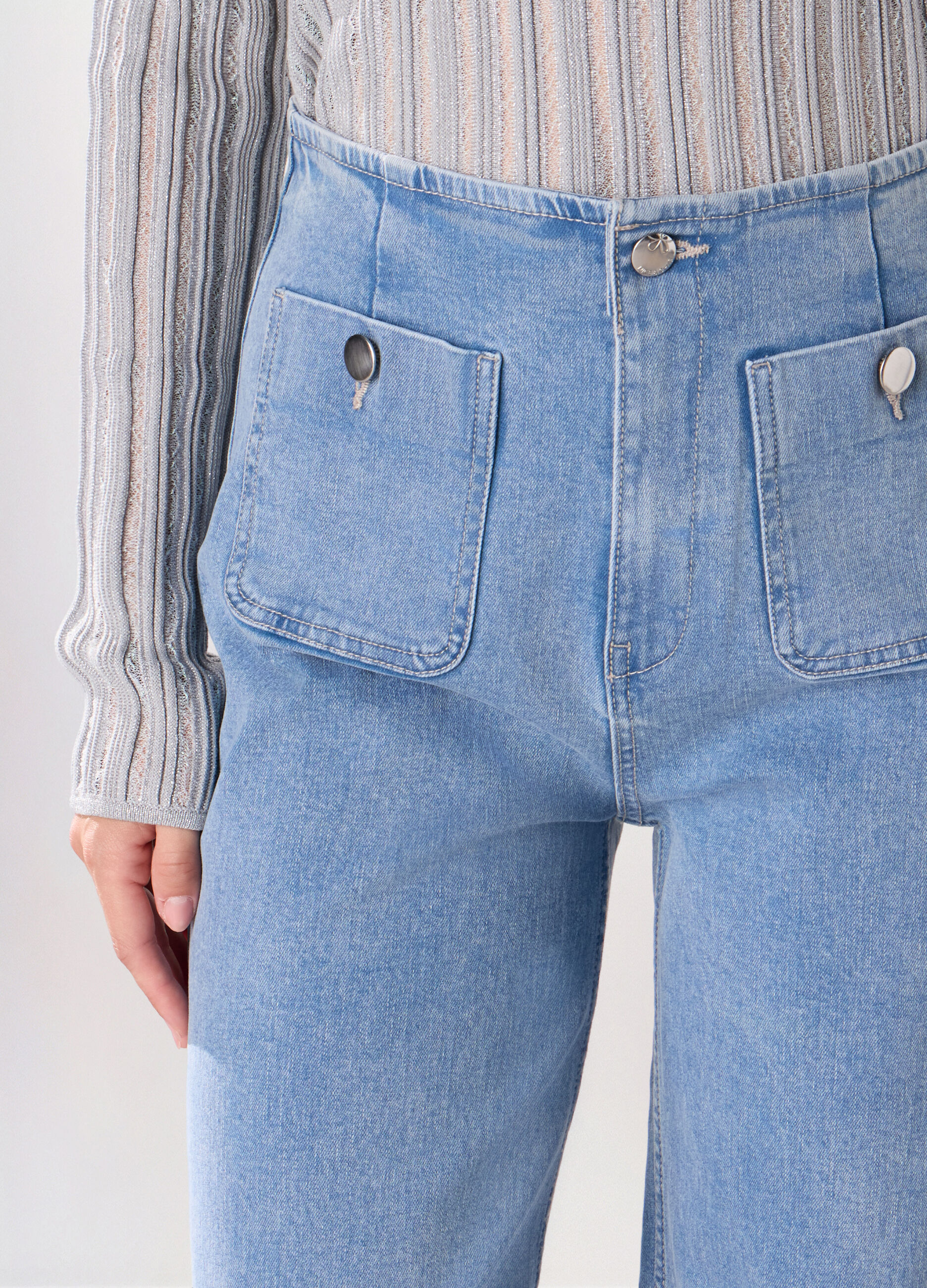 Pantaloni in denim di cotone stretch donna_2