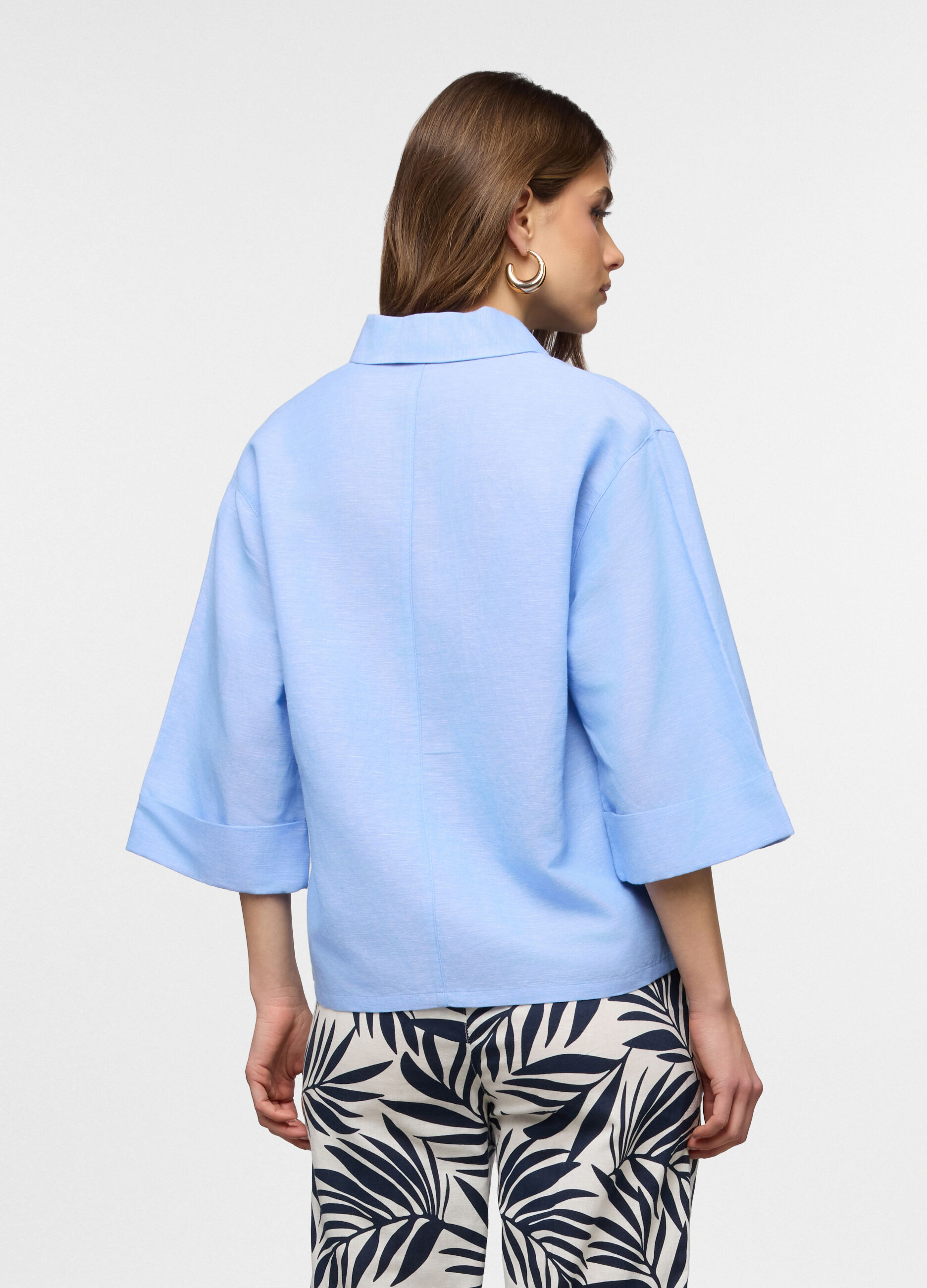 Blusa fit over con scollo a V misto lino donna_1