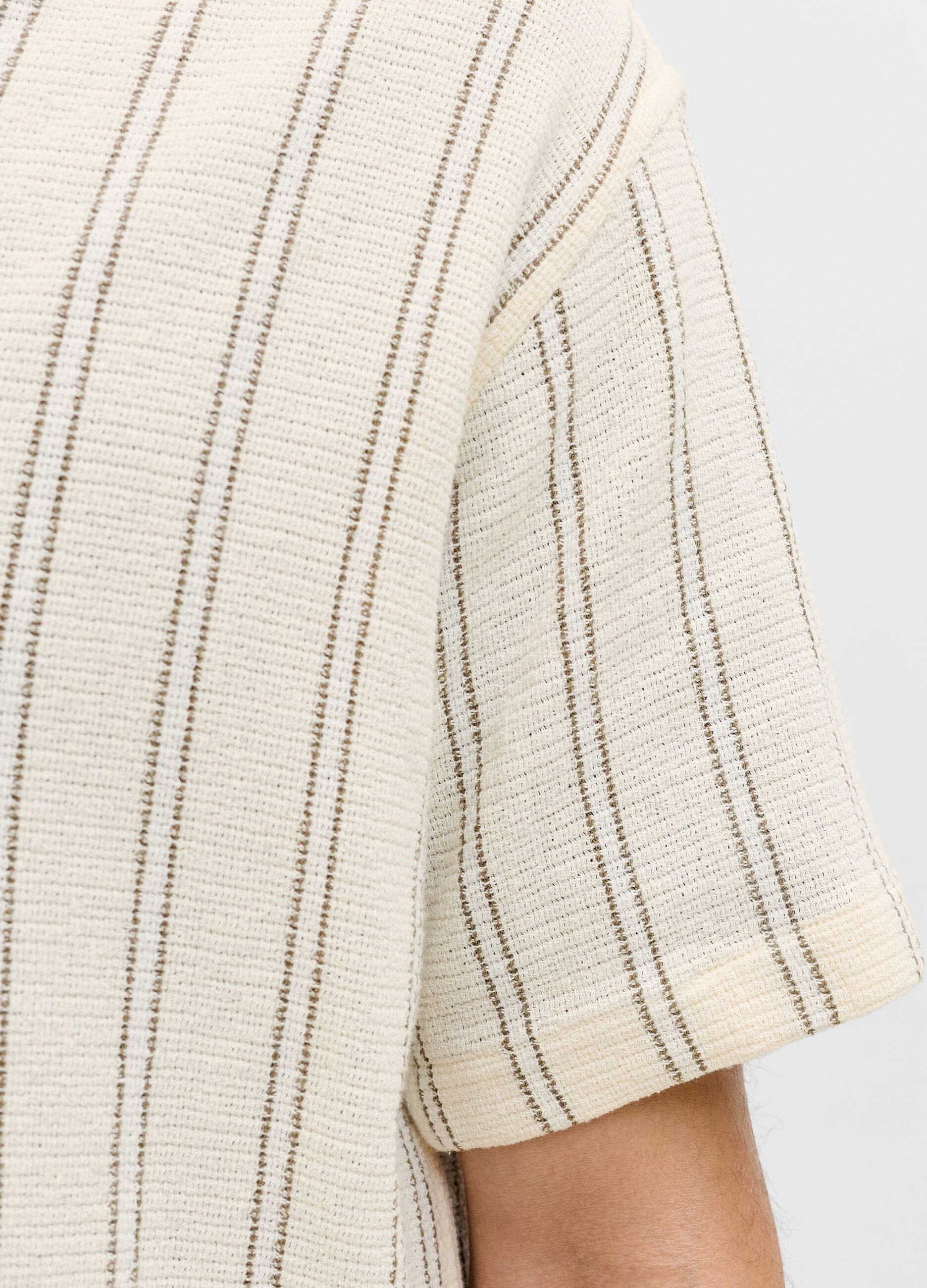 Camicia relaxed fit a maniche corte uomo_4
