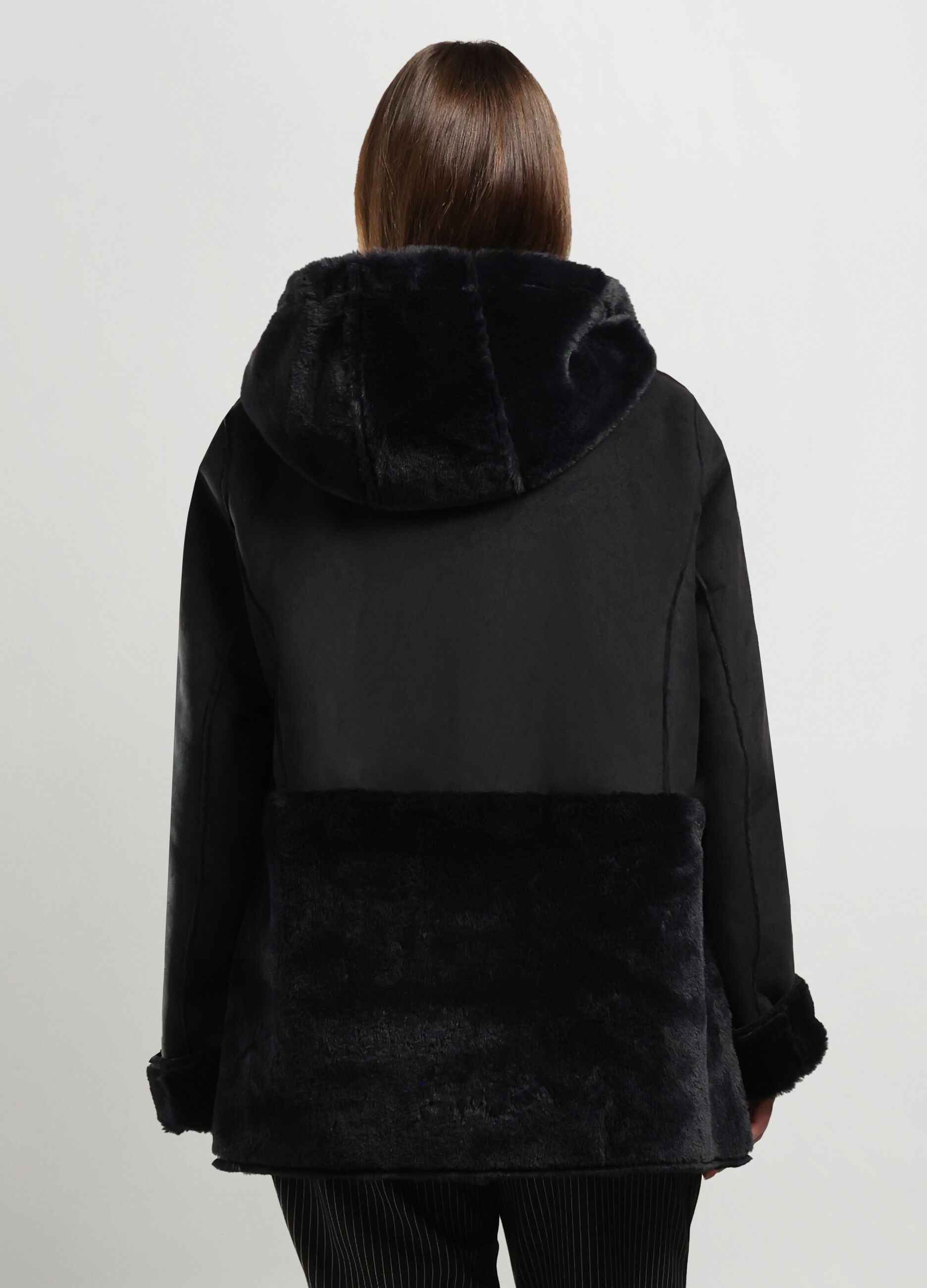 Cappotto in eco fur donna curvy_1
