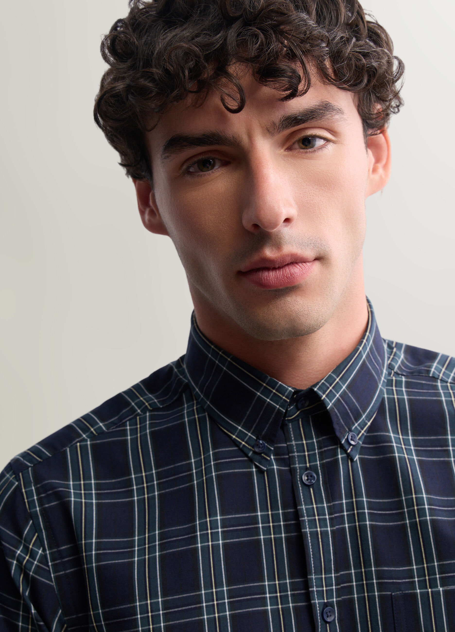 Camicia regular fit in misto cotone uomo_2