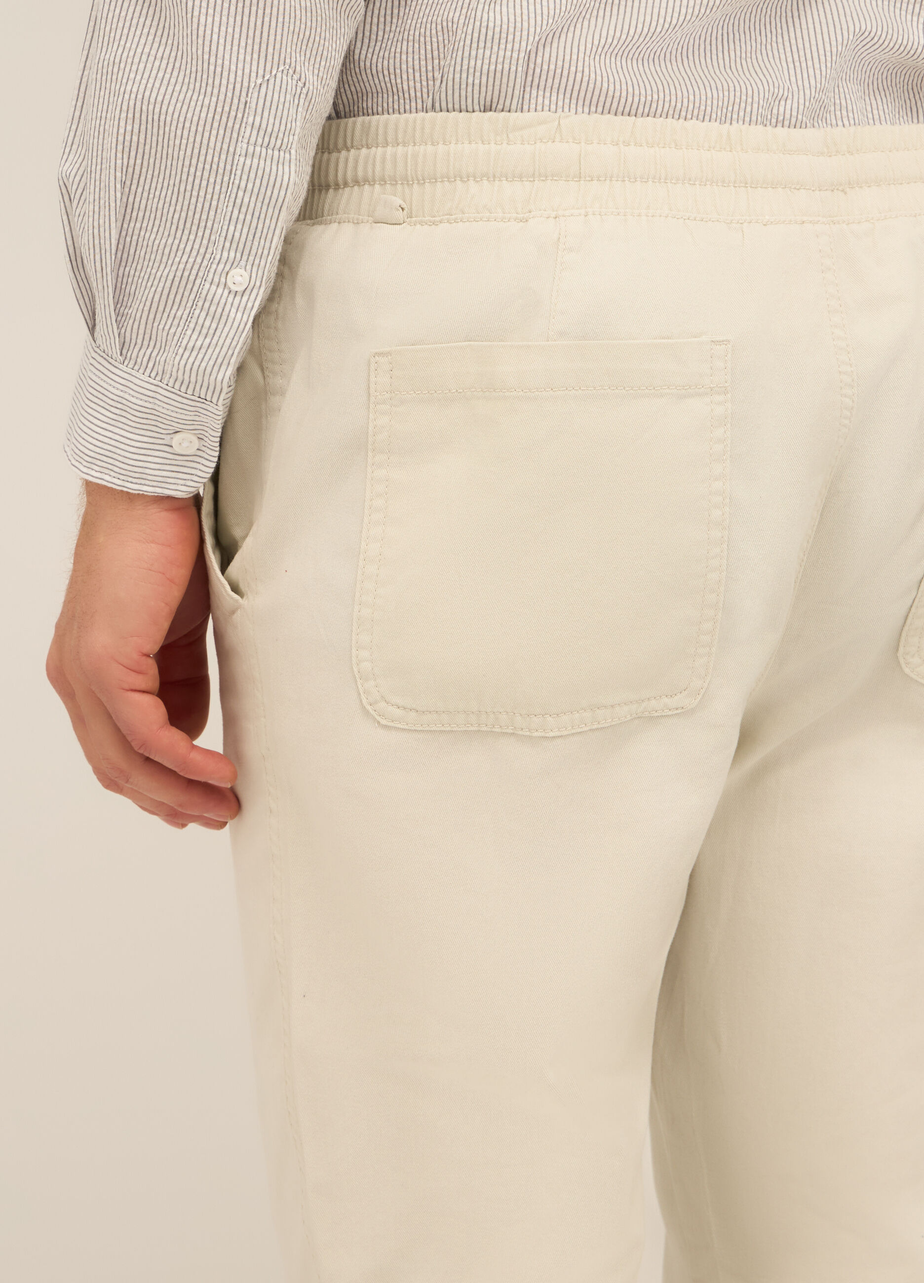 Pantaloni chino in twill di puro cotone uomo_2