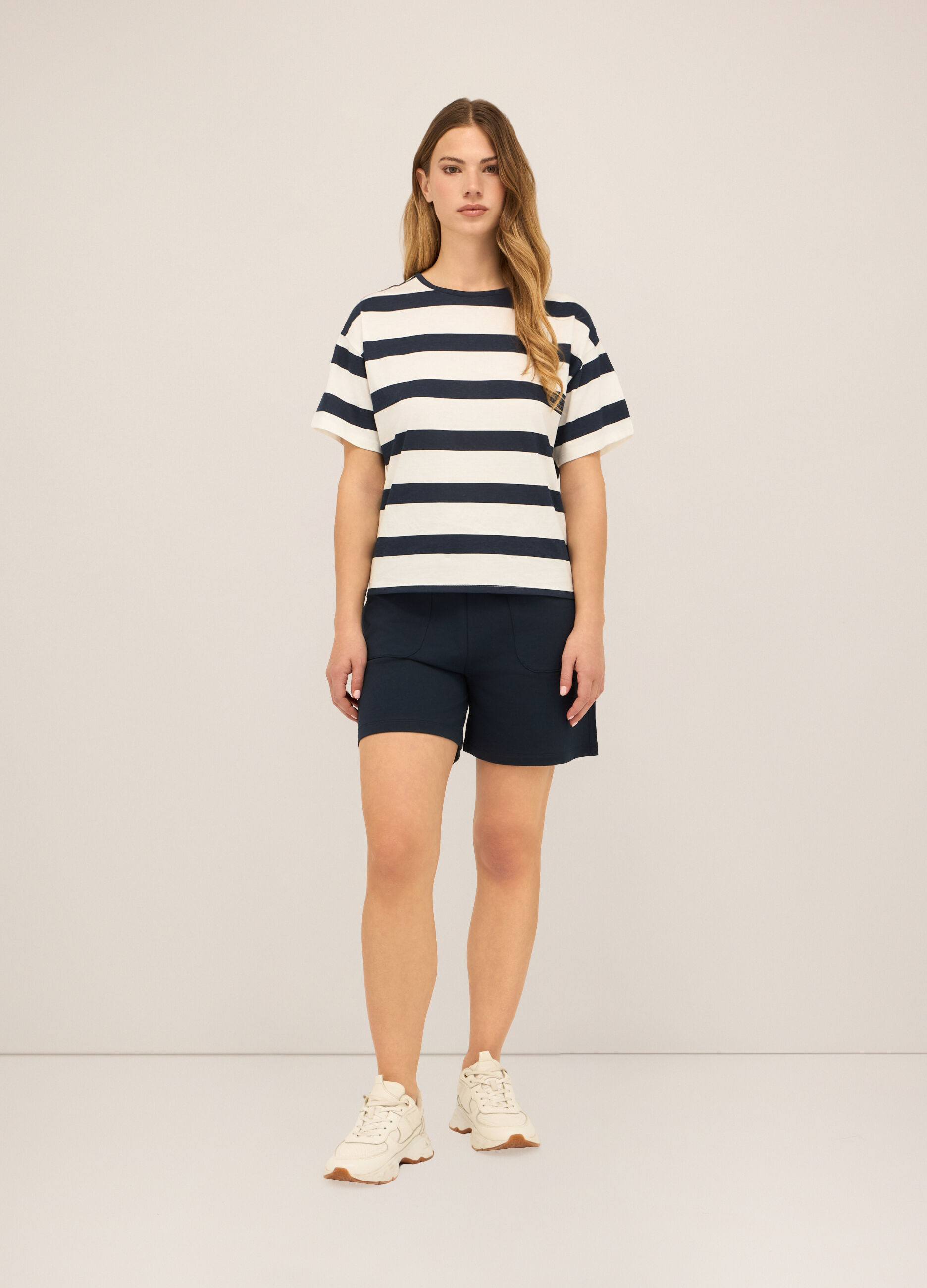 Shorts in french terry di puro cotone donna_0