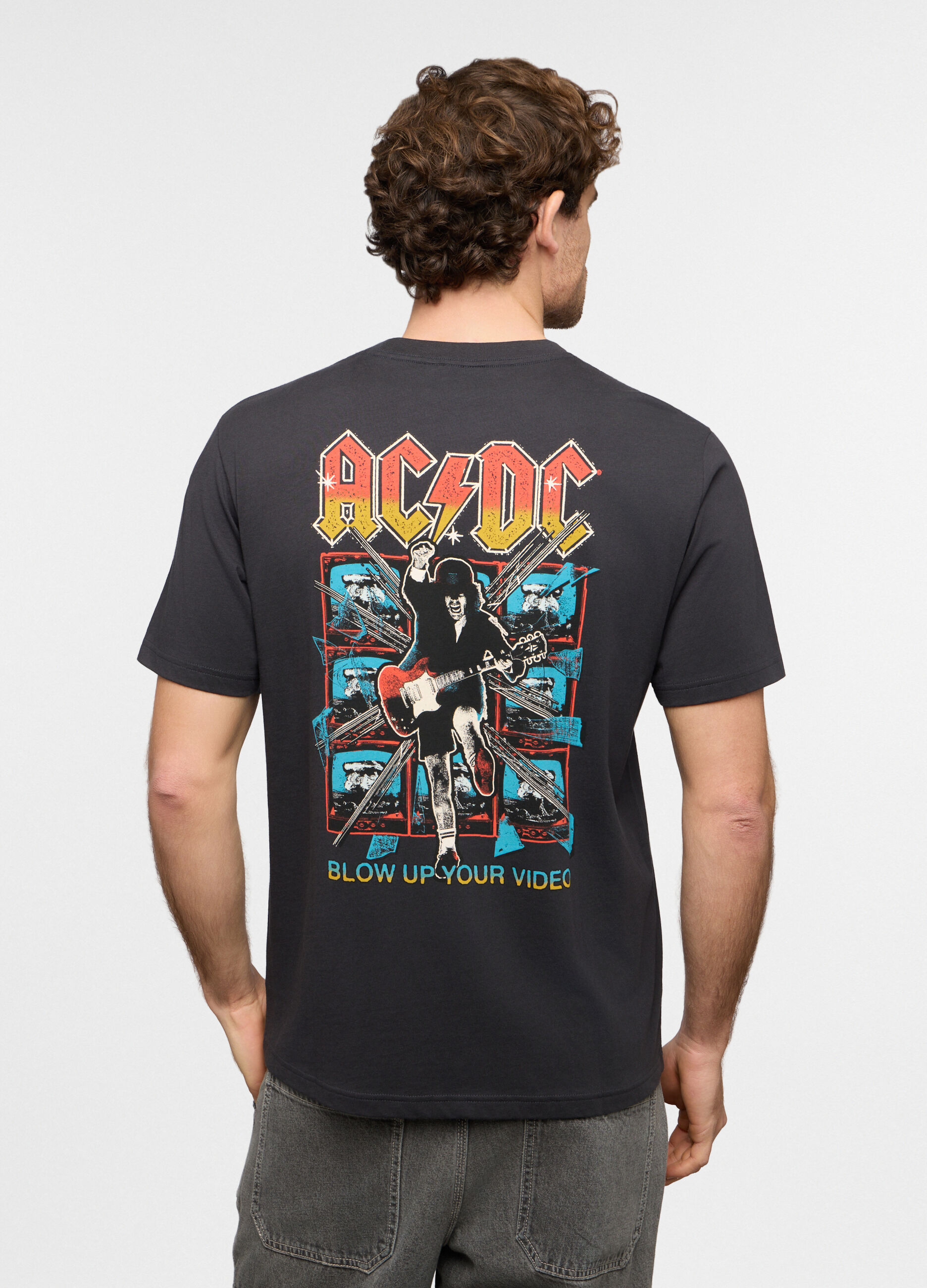 T-shirt girocollo con stampa AC/DC uomo_1