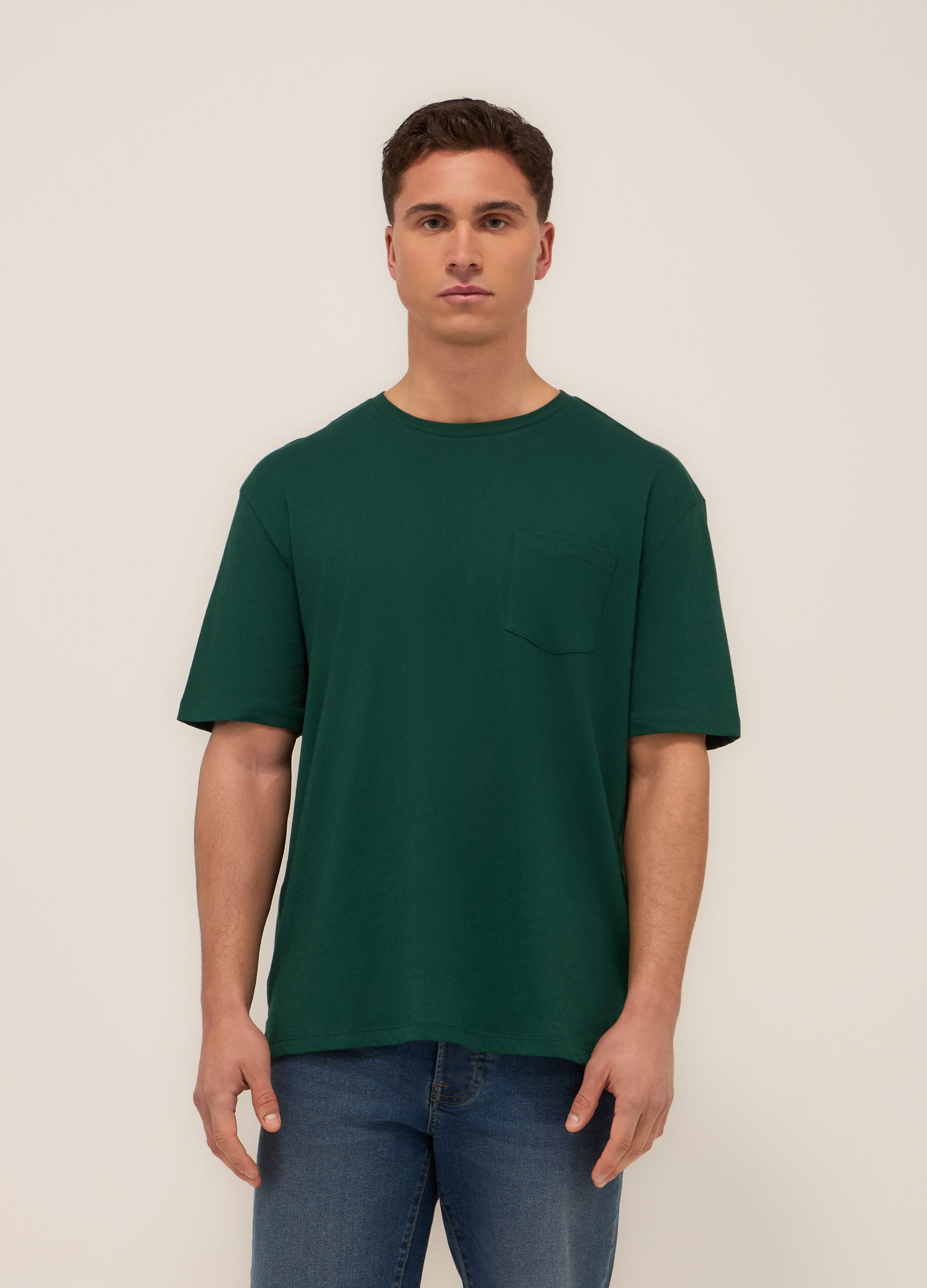 T-shirt in jersey di cotone con taschino uomo_0