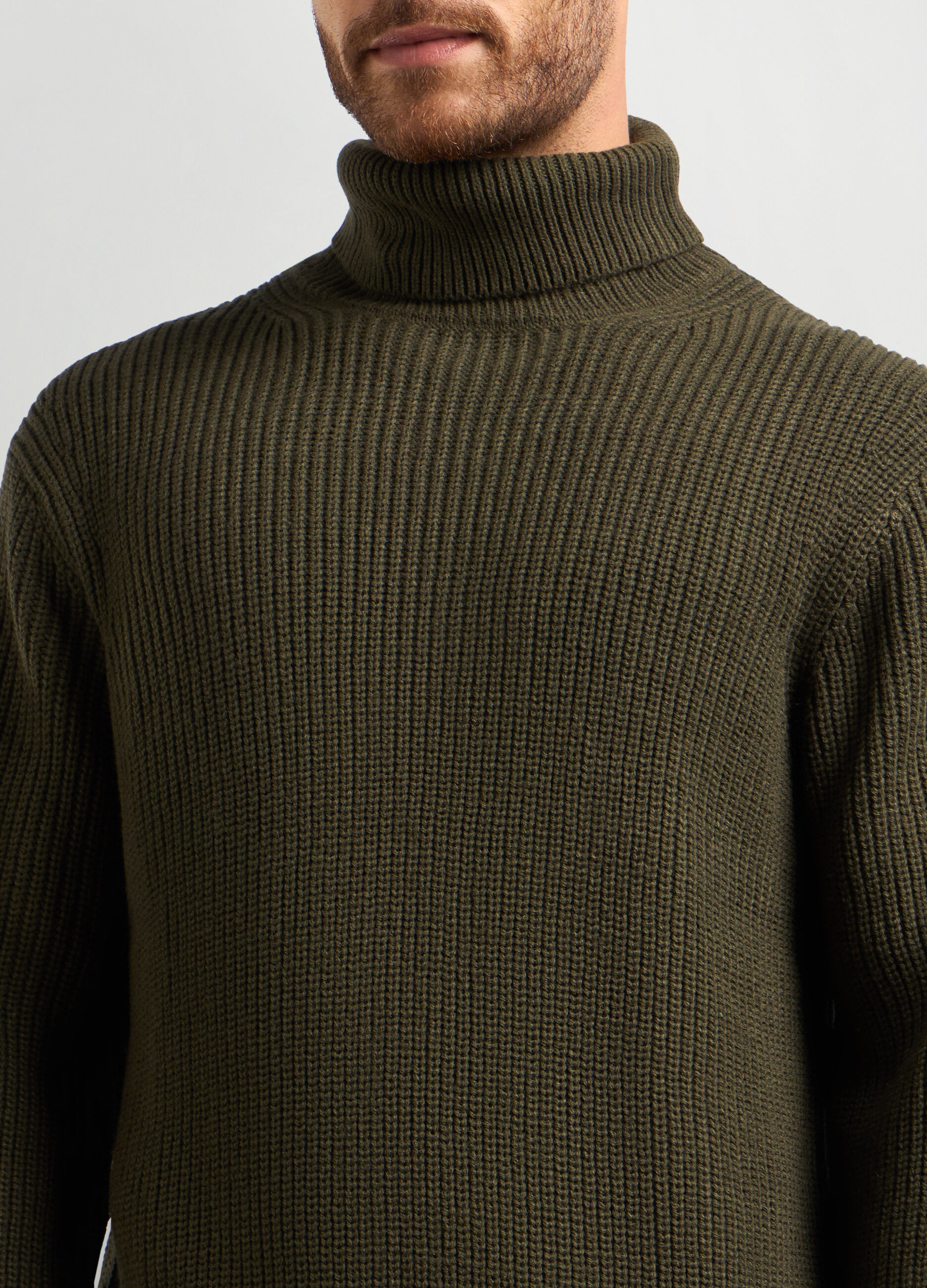 Maglione collo alto costa inglese uomo_2