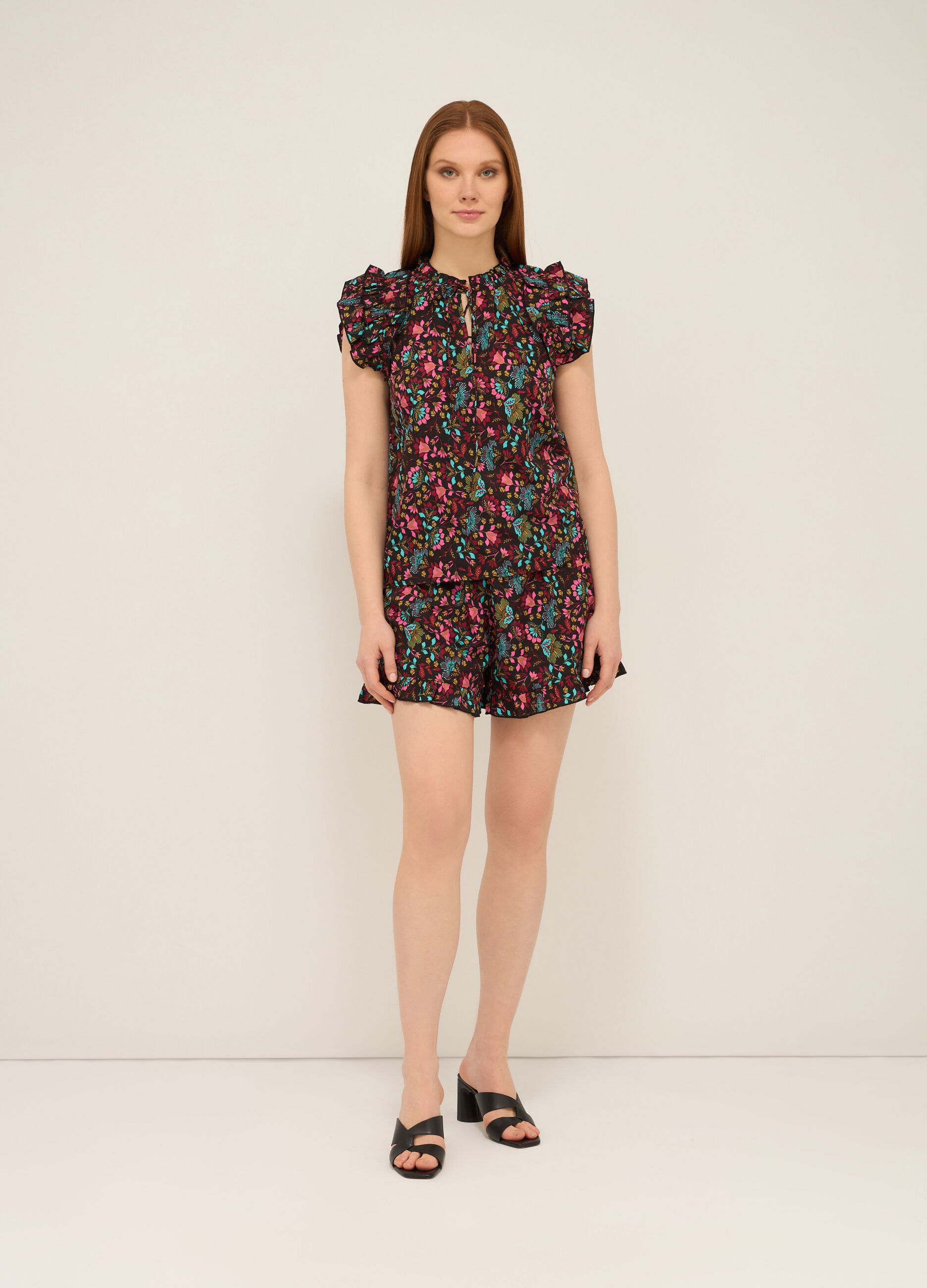 Shorts in american crepe donna_0