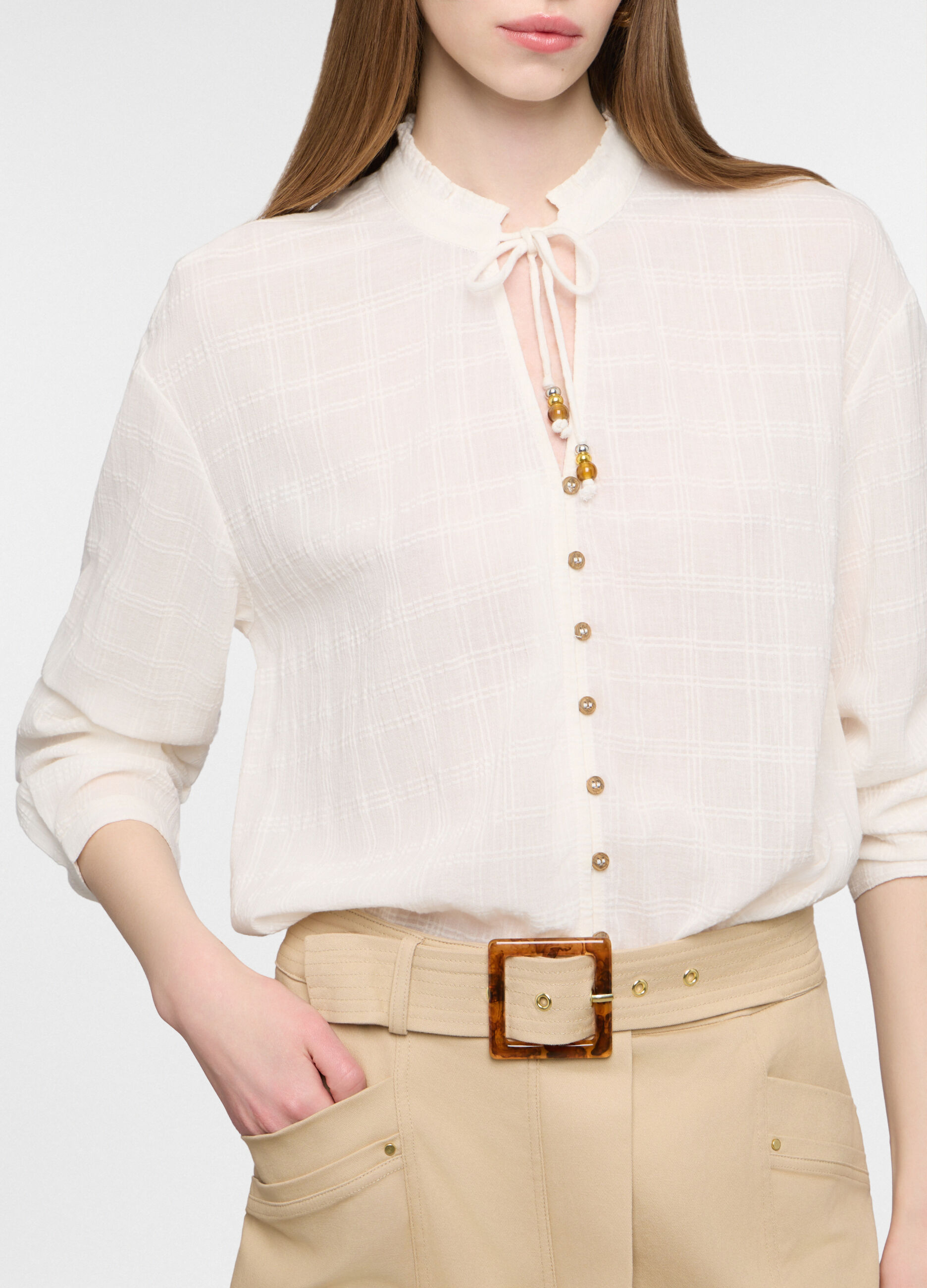 Camicia fit over con scollo a V in puro cotone dobby donna_2