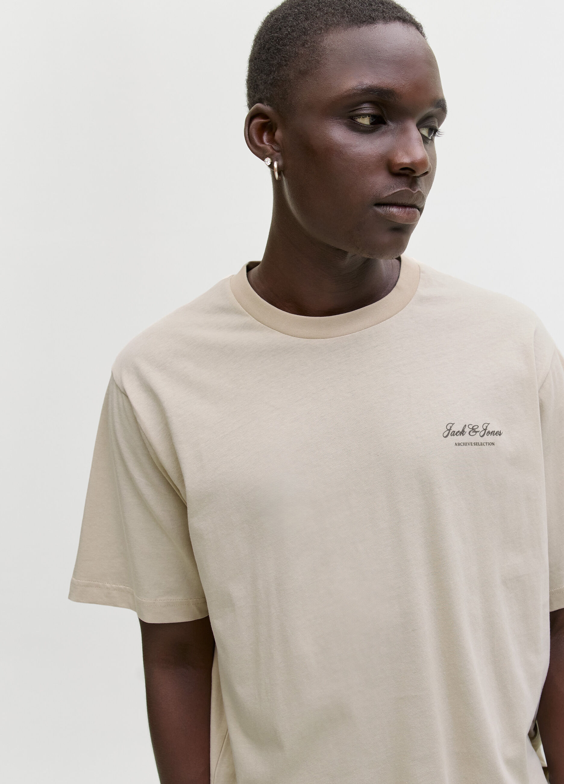 T-shirt loose fit con scritta uomo_3